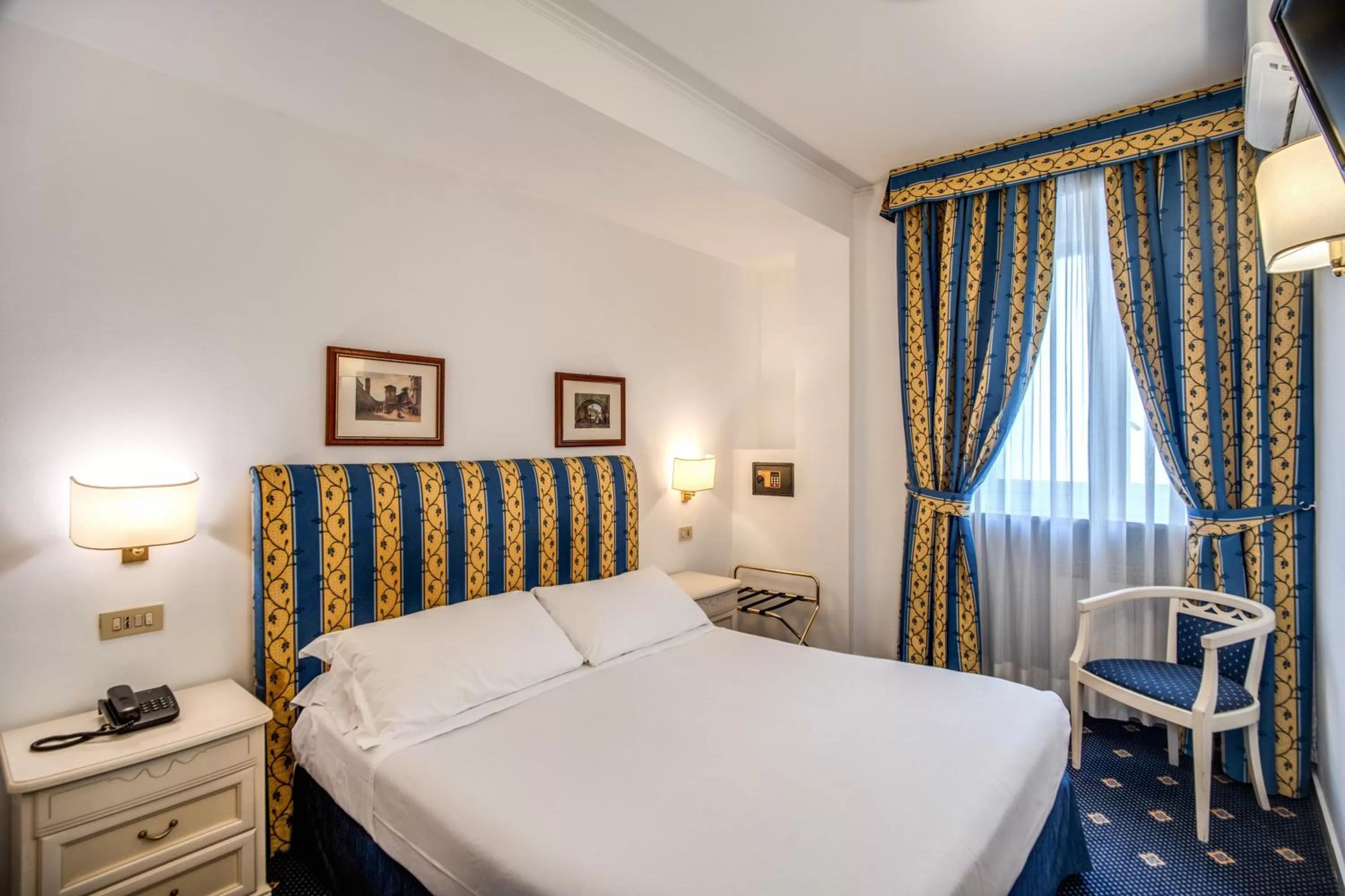 Double Room in Hotel Napoleon