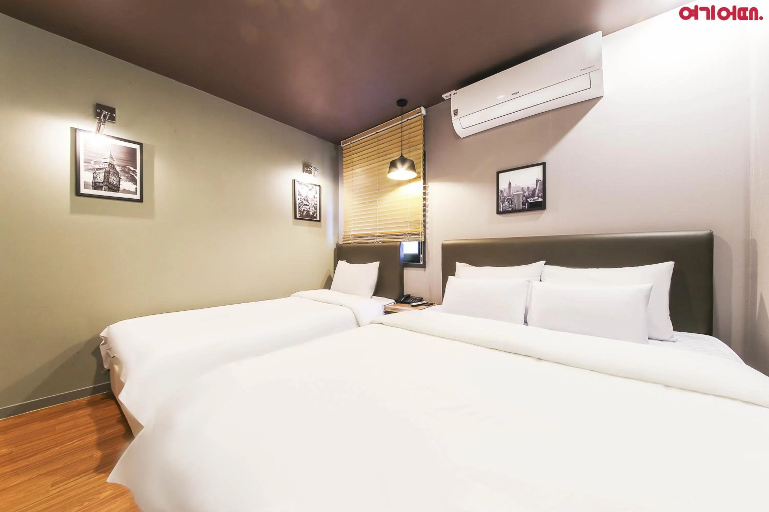 Triple Room in Hotel Gray