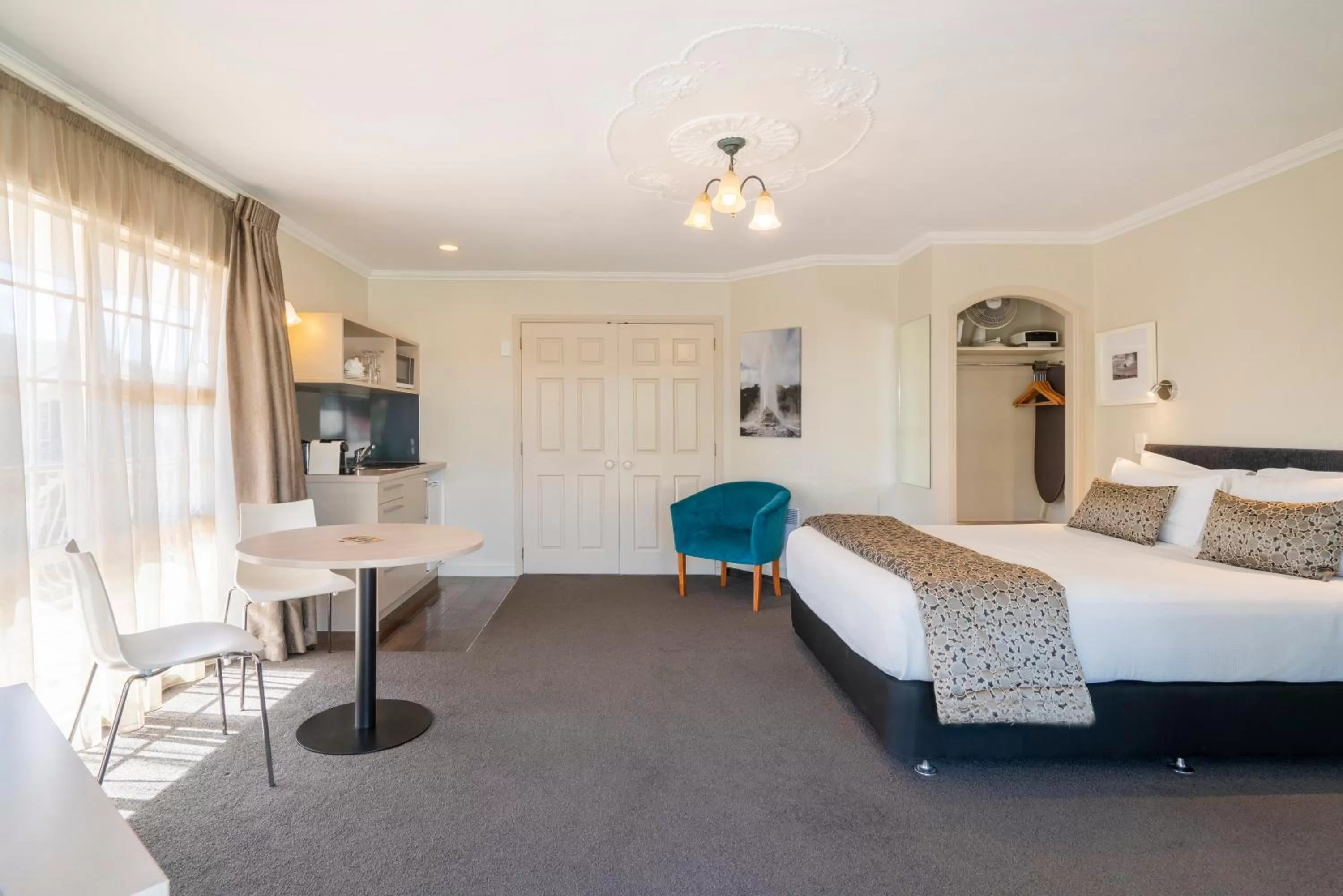 Inter Connecting Family Suite with Spa Pools in Silver Fern Rotorua Suites & Spa