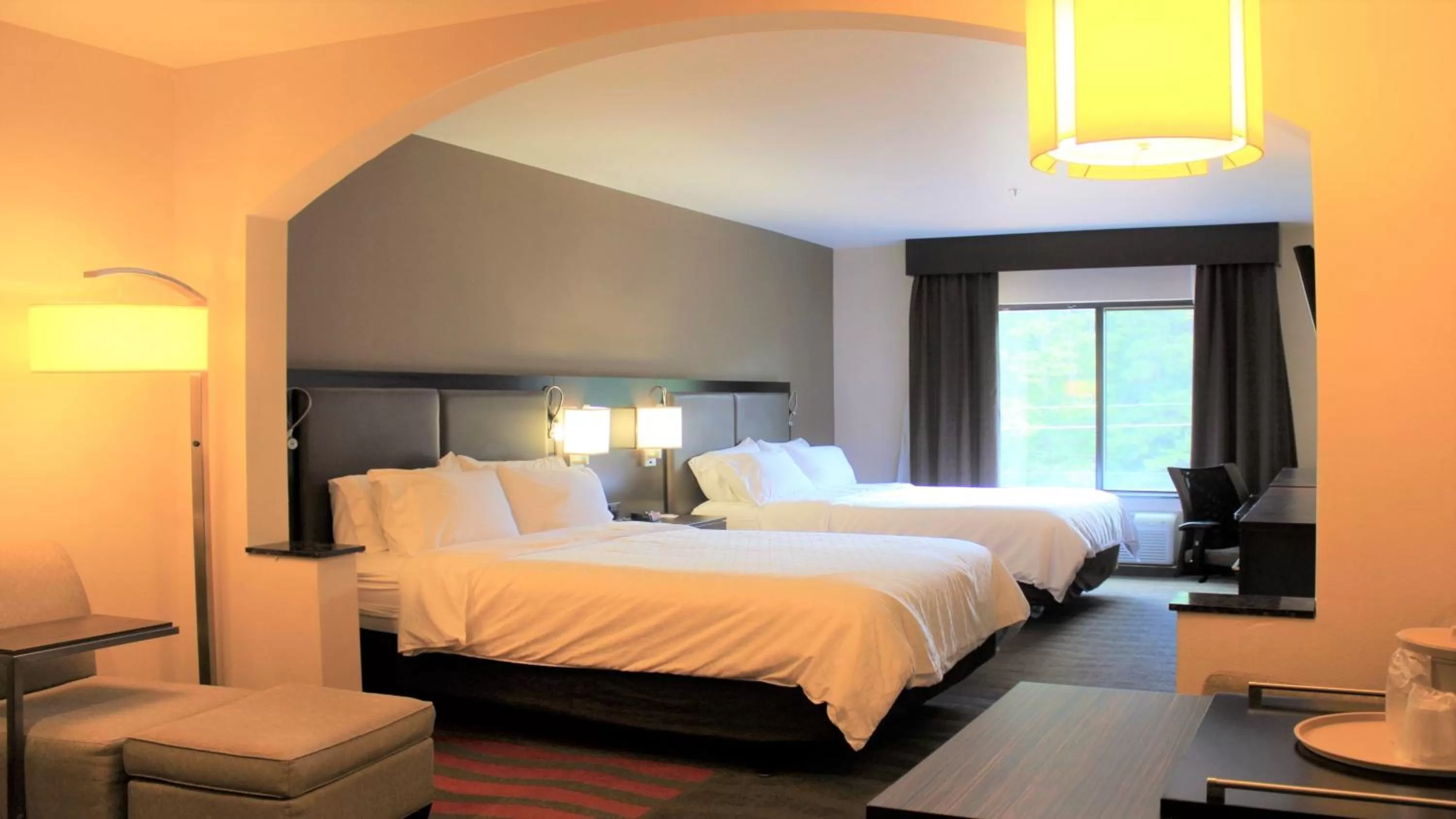 Queen Suite with Two Queen Beds and Additional Living Area in Holiday Inn Express Hotels & Suites Rockingham West by IHG