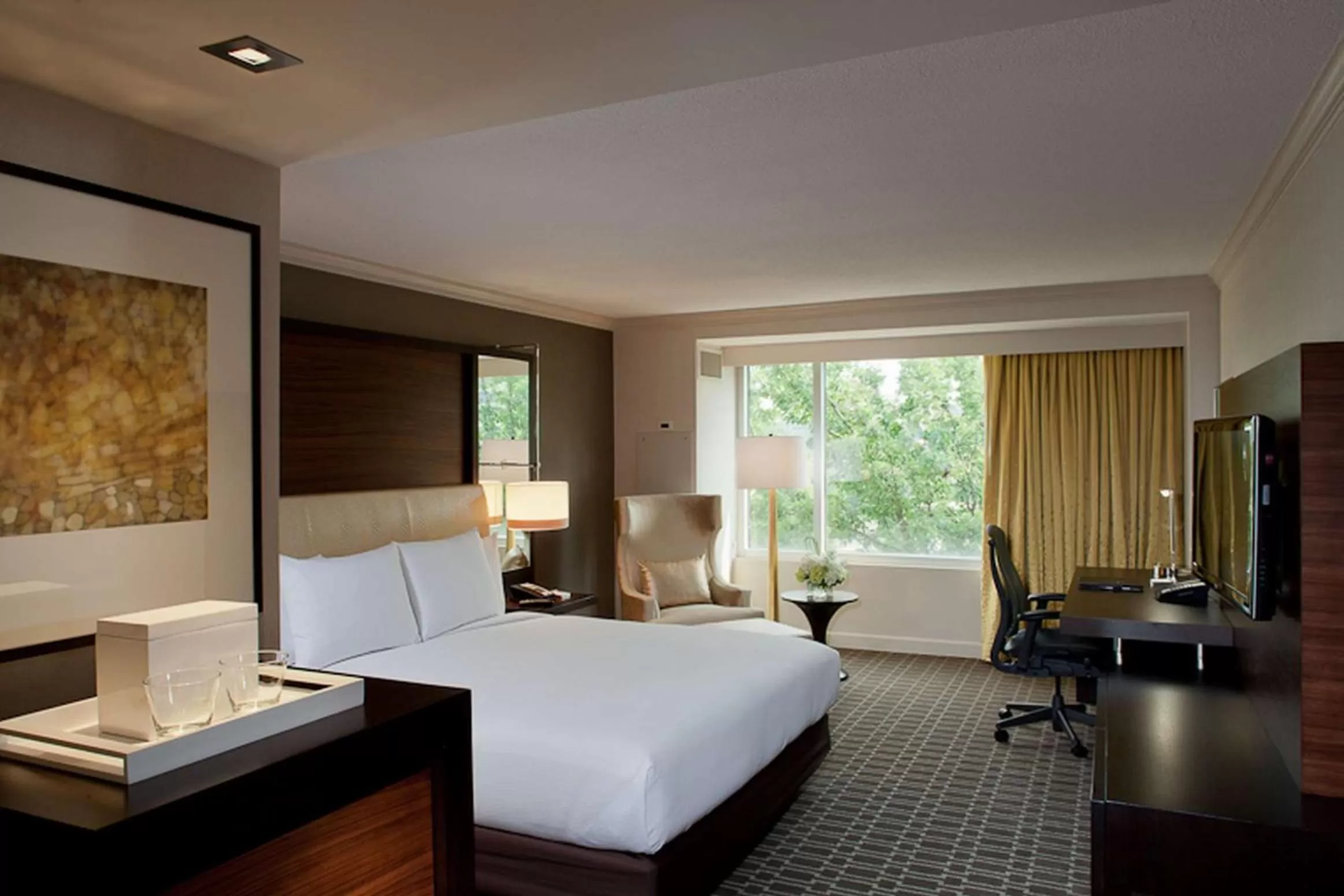 King Bed with City View in Hilton McLean Tysons Corner