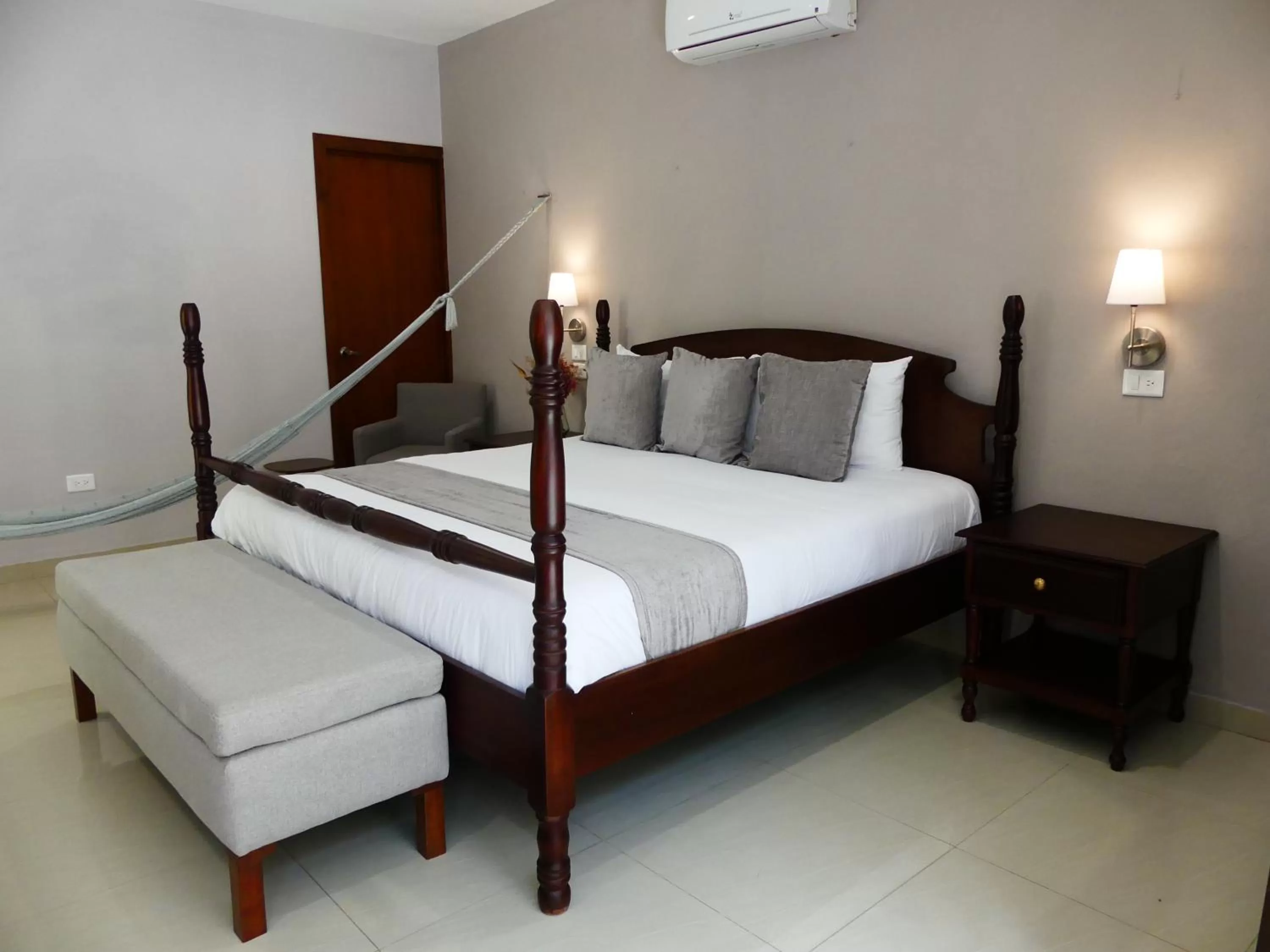 Junior Suite in Casa Valladolid Boutique Hotel