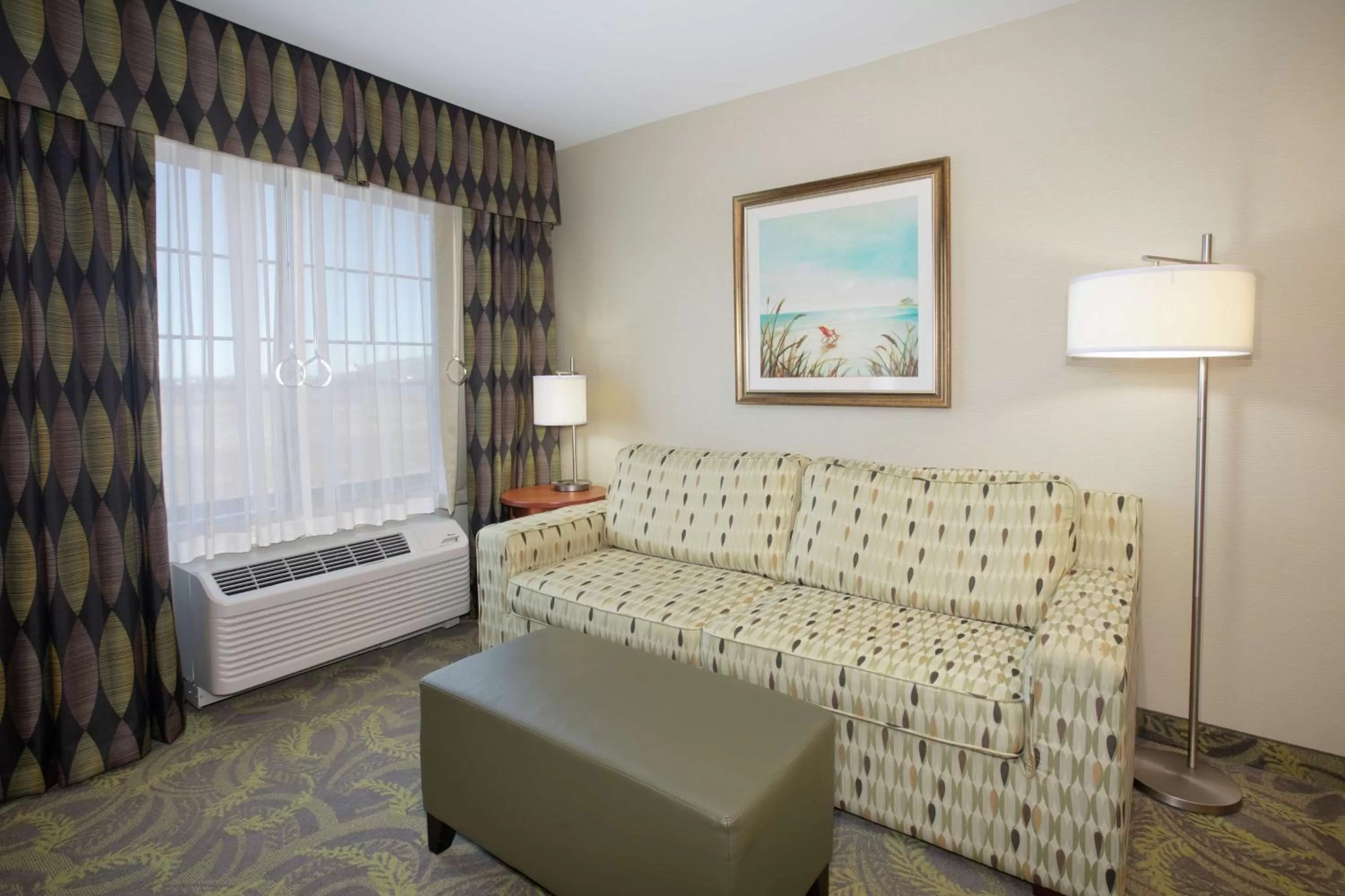 King Studio with Riverview - Disability Access in Hampton Inn & Suites Astoria