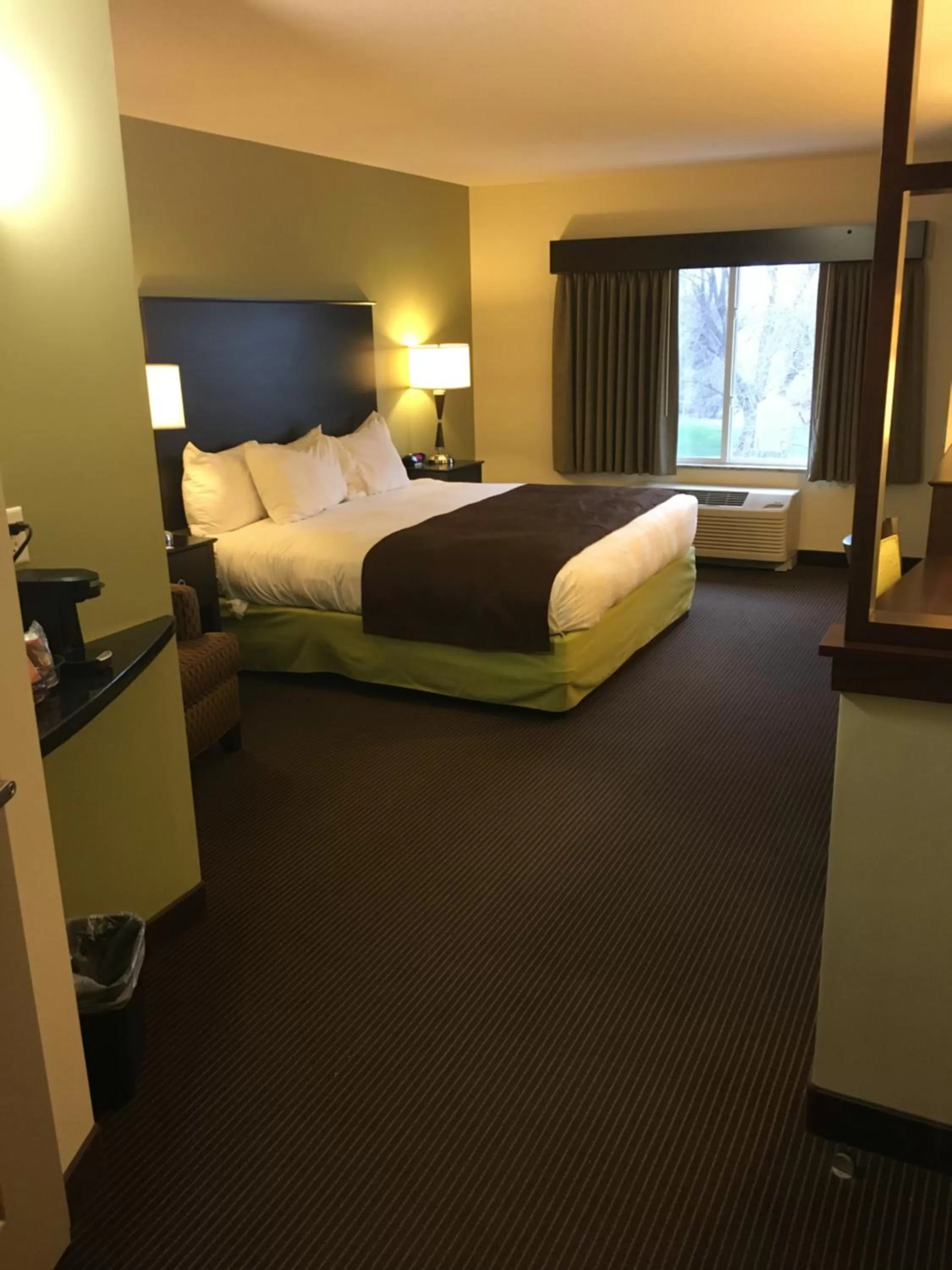 King Room - Mobility Access/Non-Smoking in AmericInn by Wyndham Fairfield