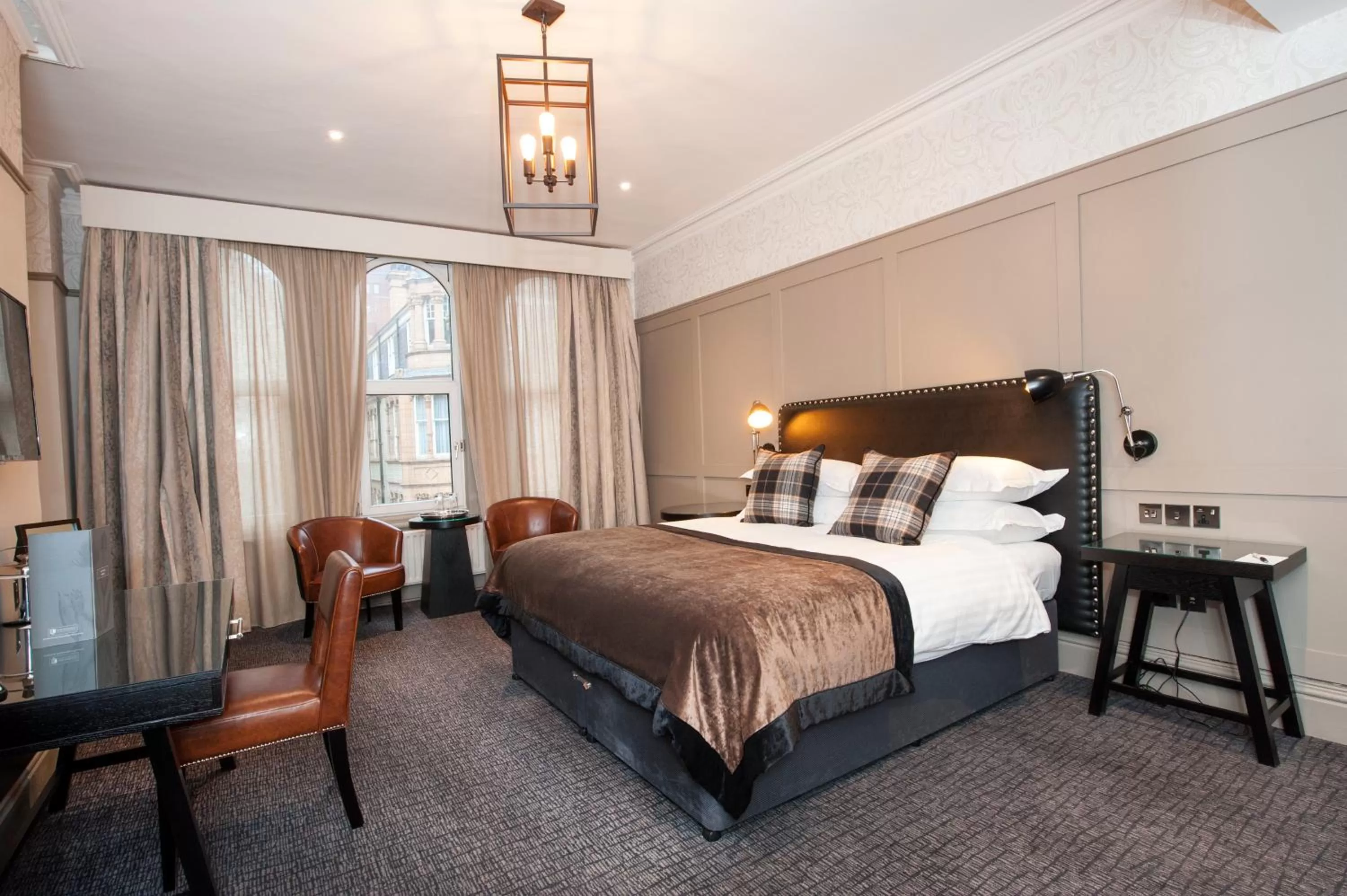 Superior Deluxe Double or Twin Room  in Macdonald Burlington Hotel