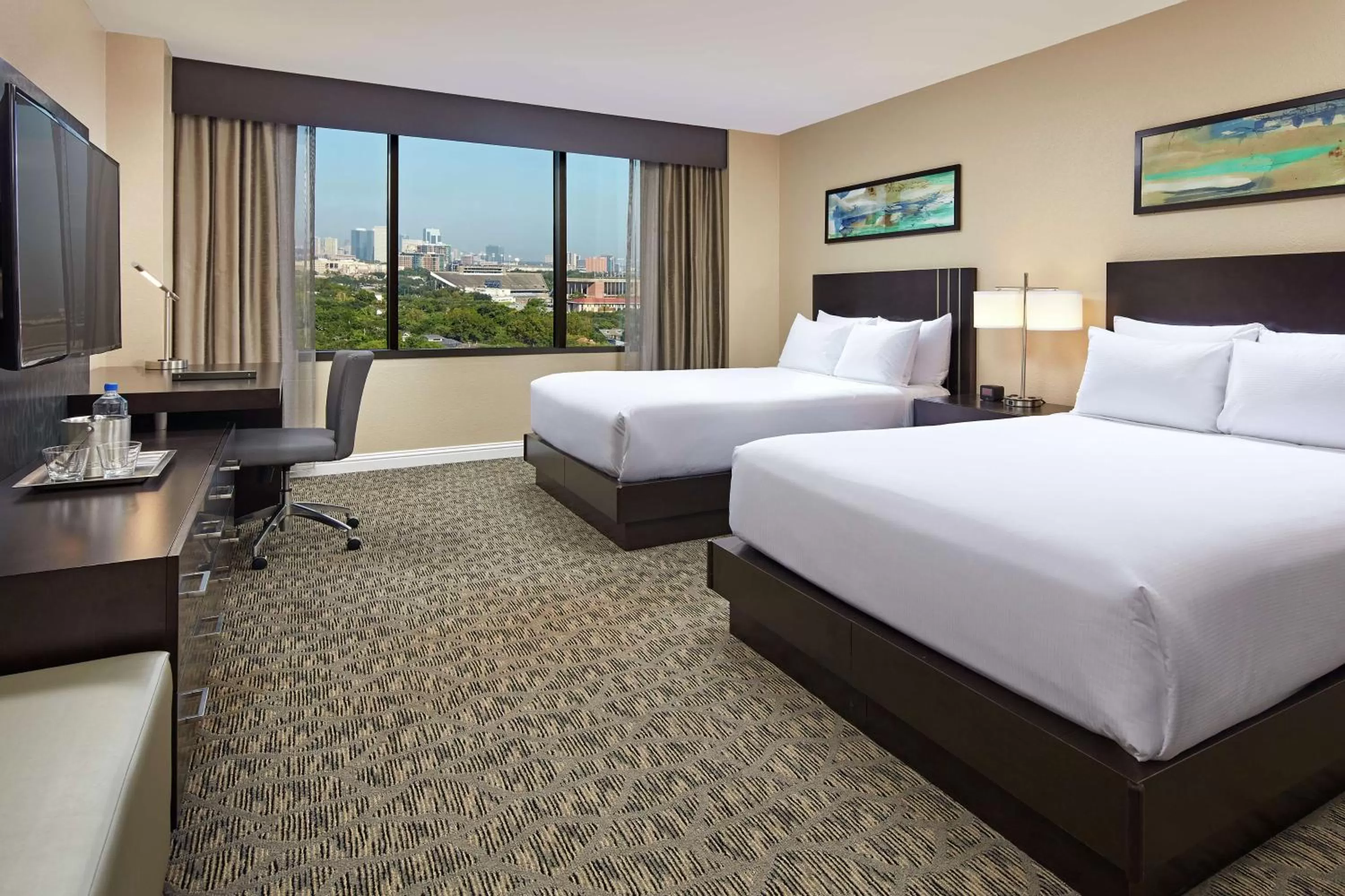 Double Room with Two Double Beds and Shower in Hilton Houston Plaza/Medical Center