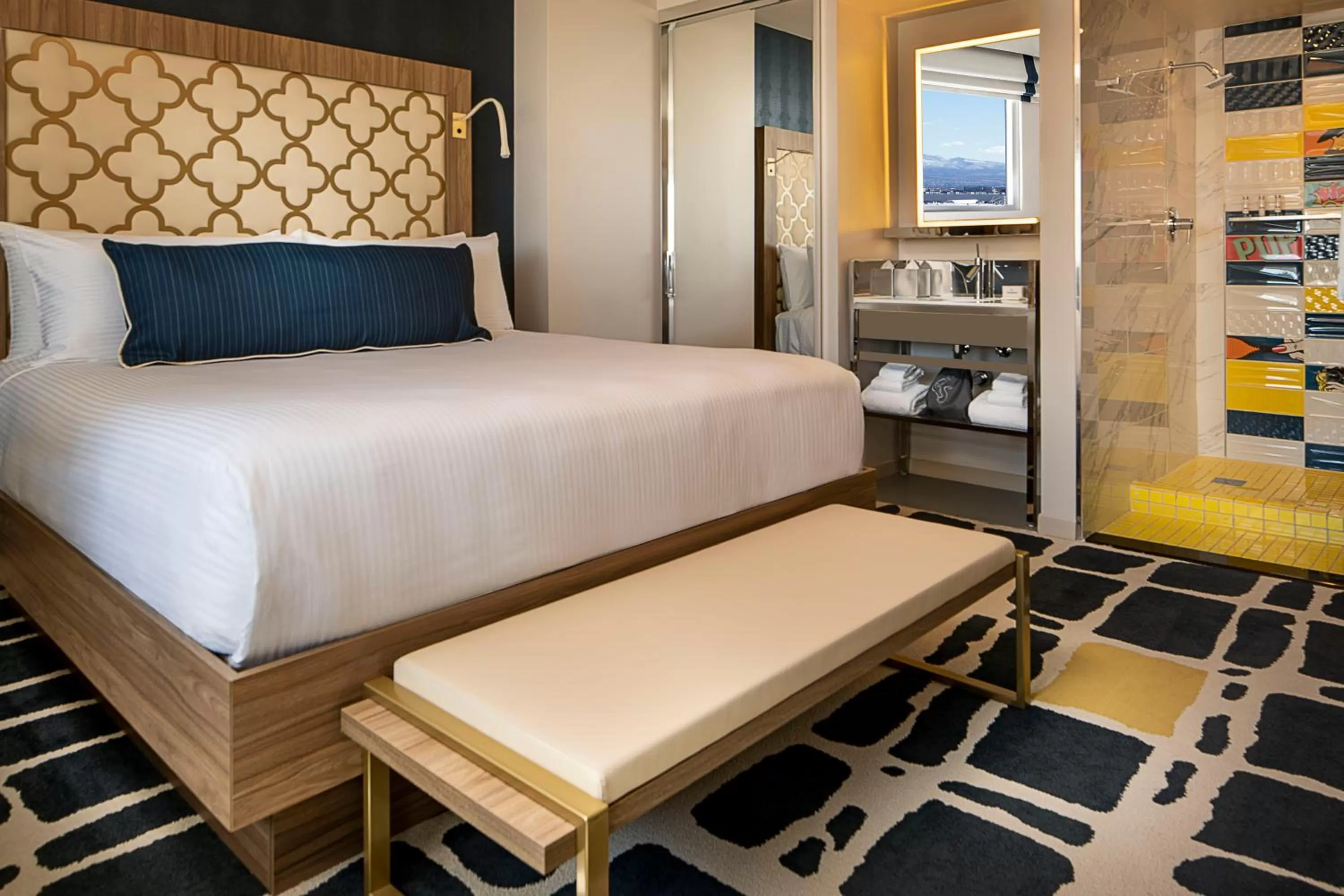 Blanca King Accessible in SAHARA Las Vegas