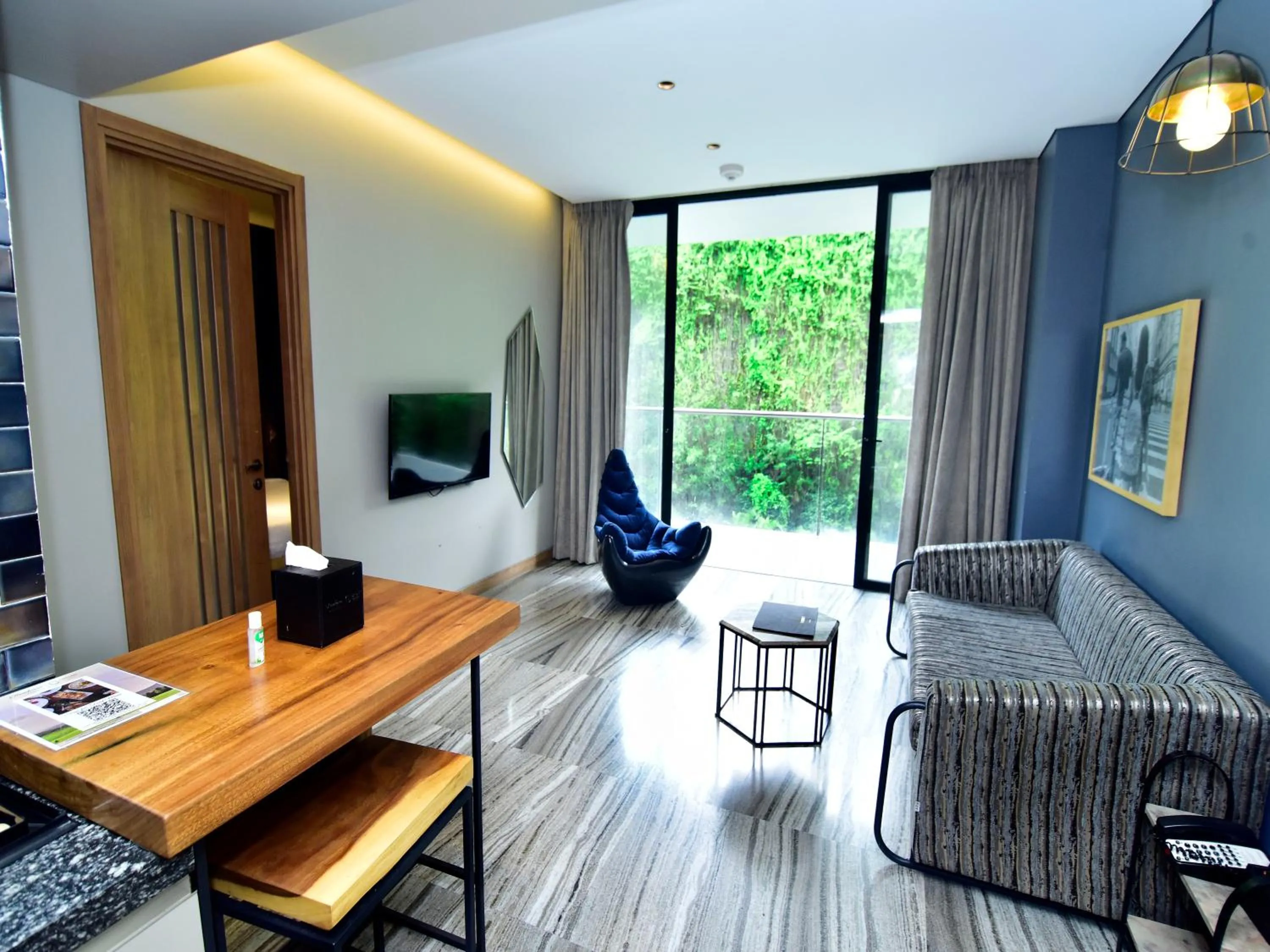 Suite with Balcony at Residences in Oxford Golf Resort
