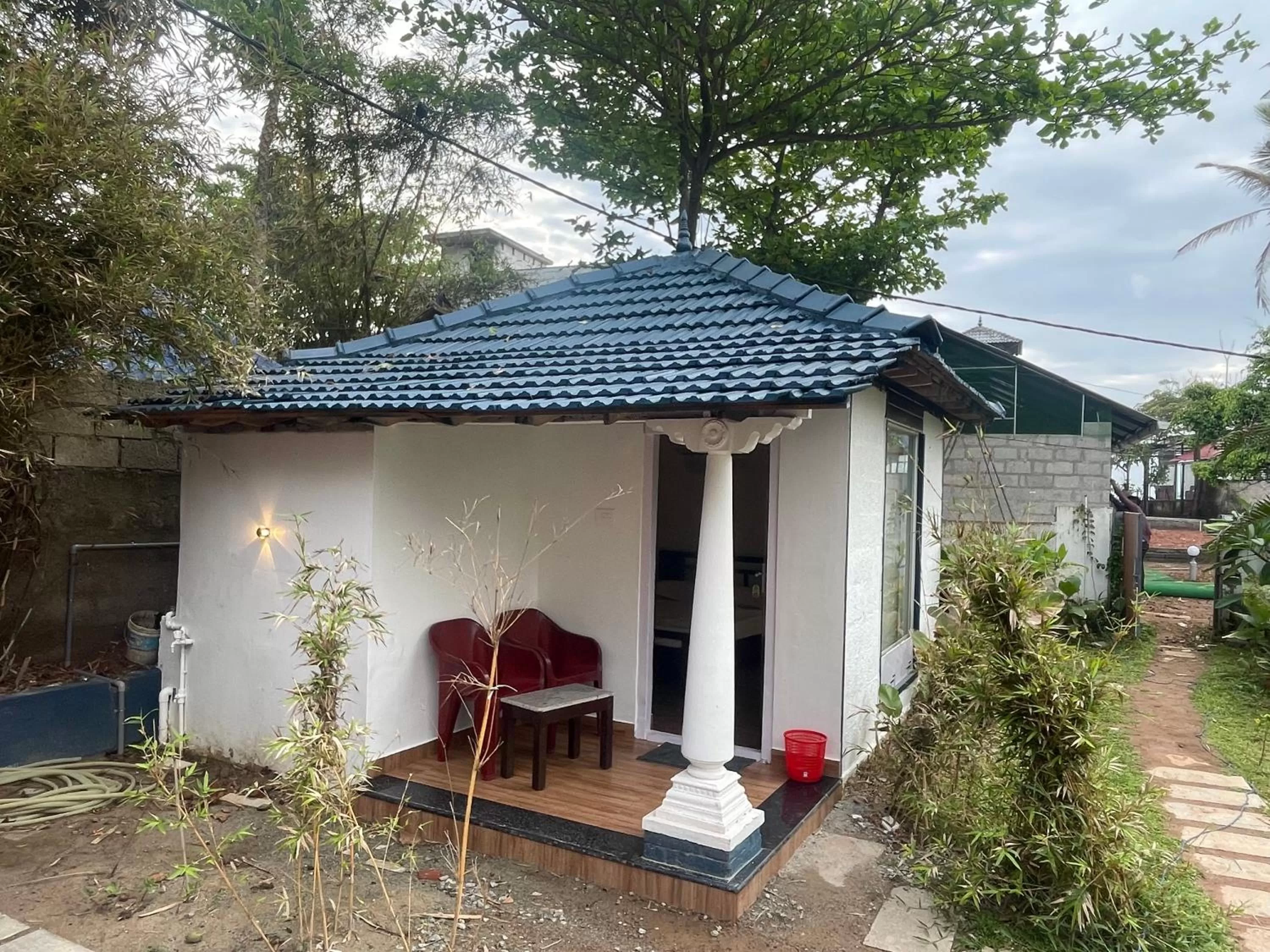 Budget Double Room in Garden Bay Resort