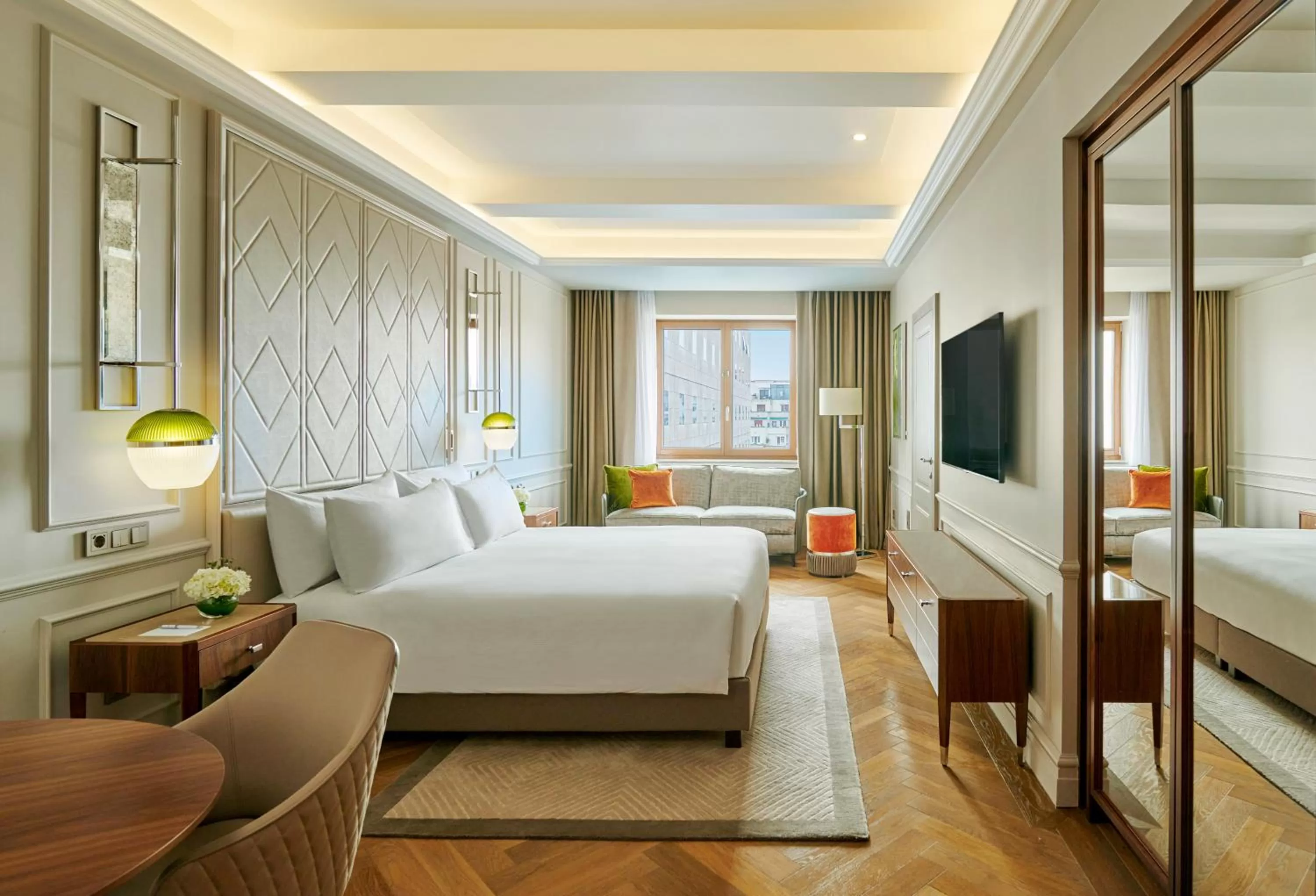 Premium King Room in InterContinental Athenee Palace Bucharest by IHG