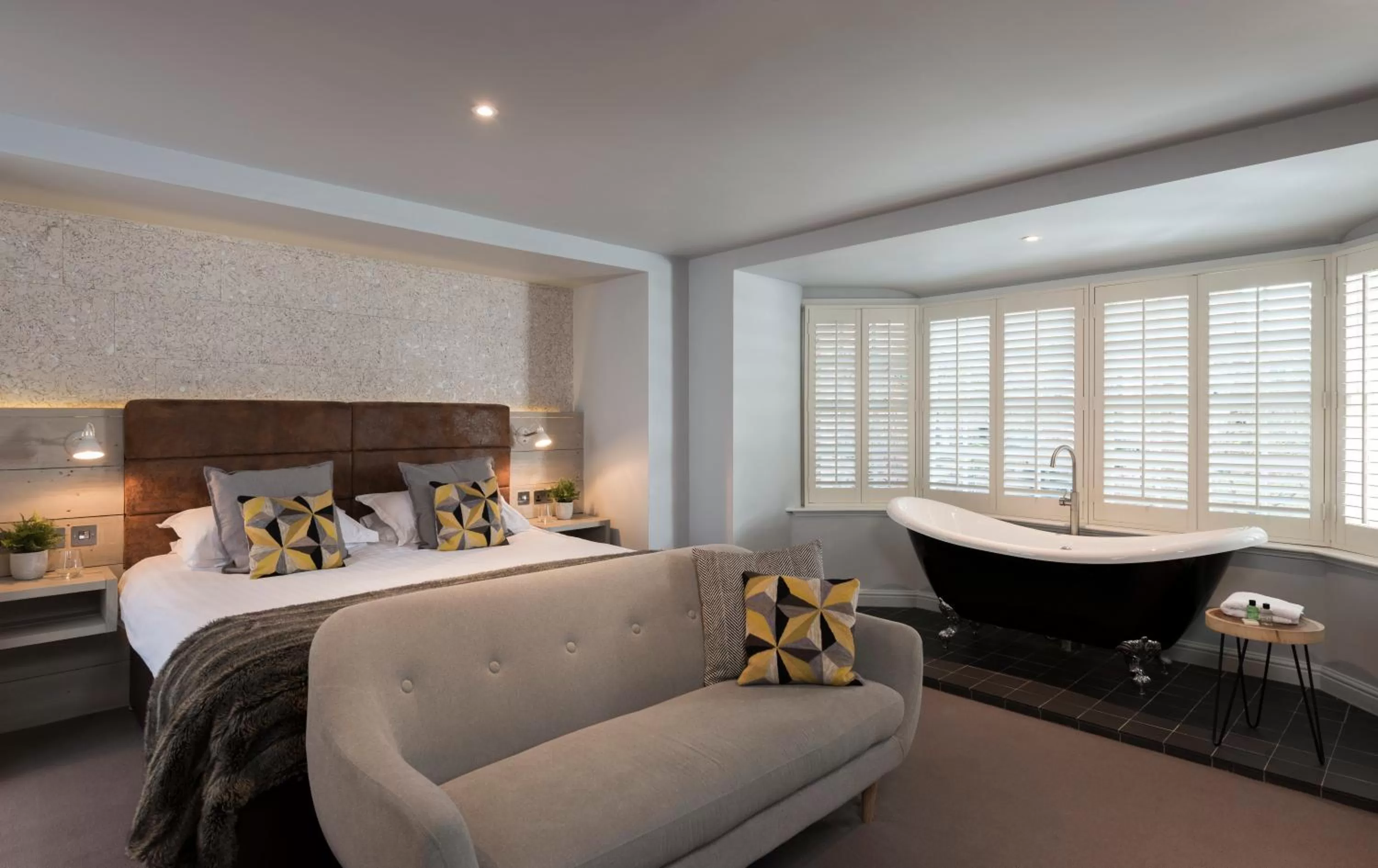 Deluxe Bay Suite in Jorvik House