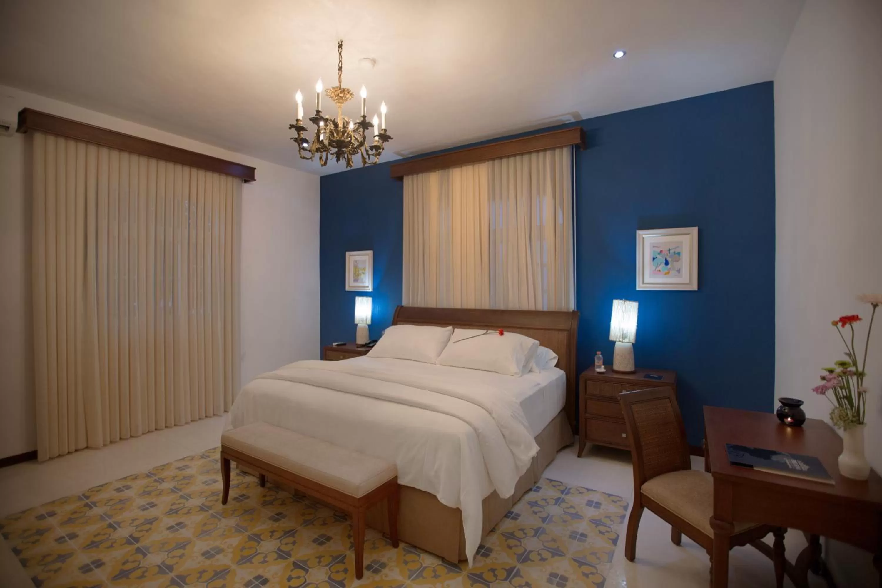 Deluxe King Room in Delfina Boutique Hotel