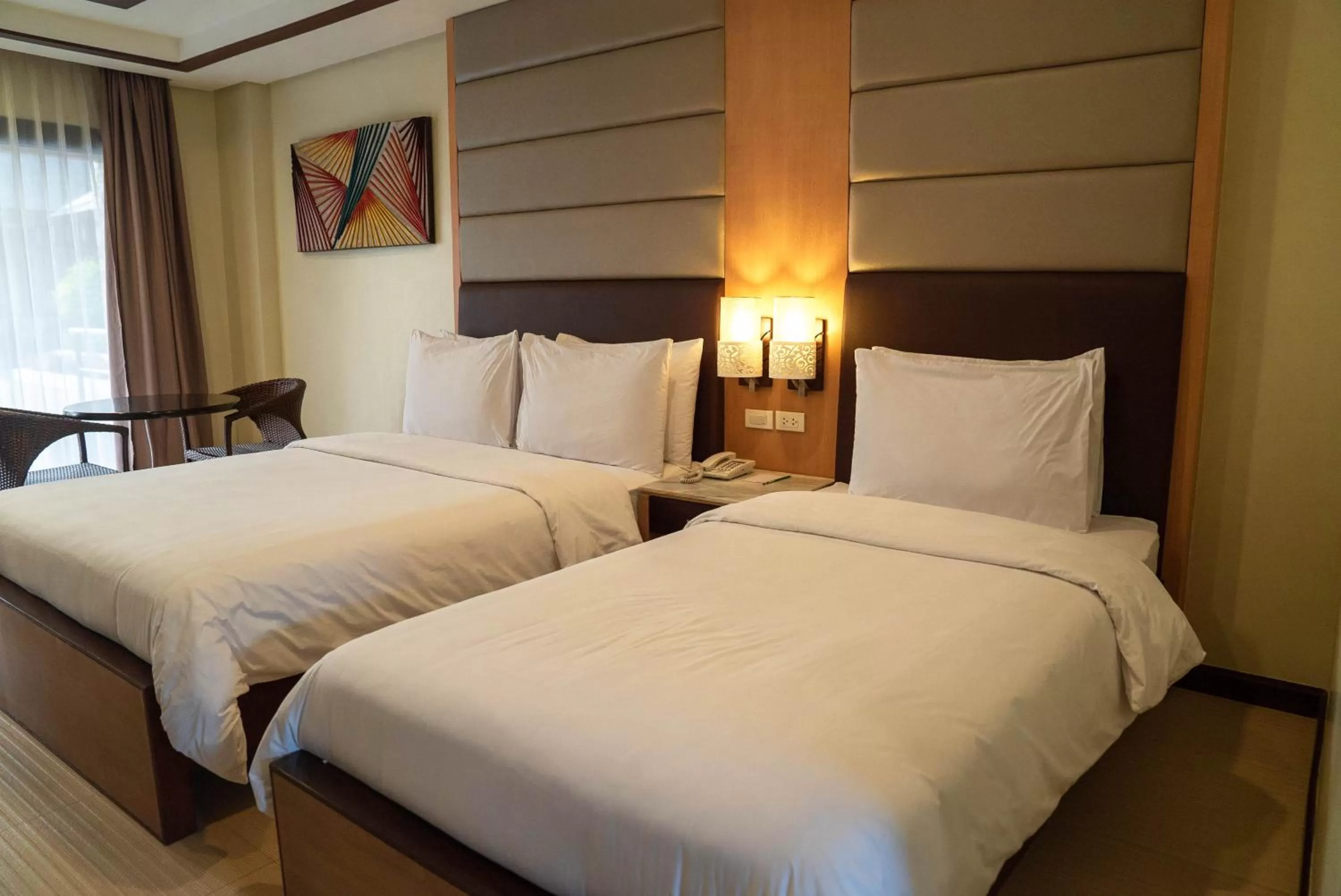 Superior Twin Room in Cebu Westown Lagoon - South Wing