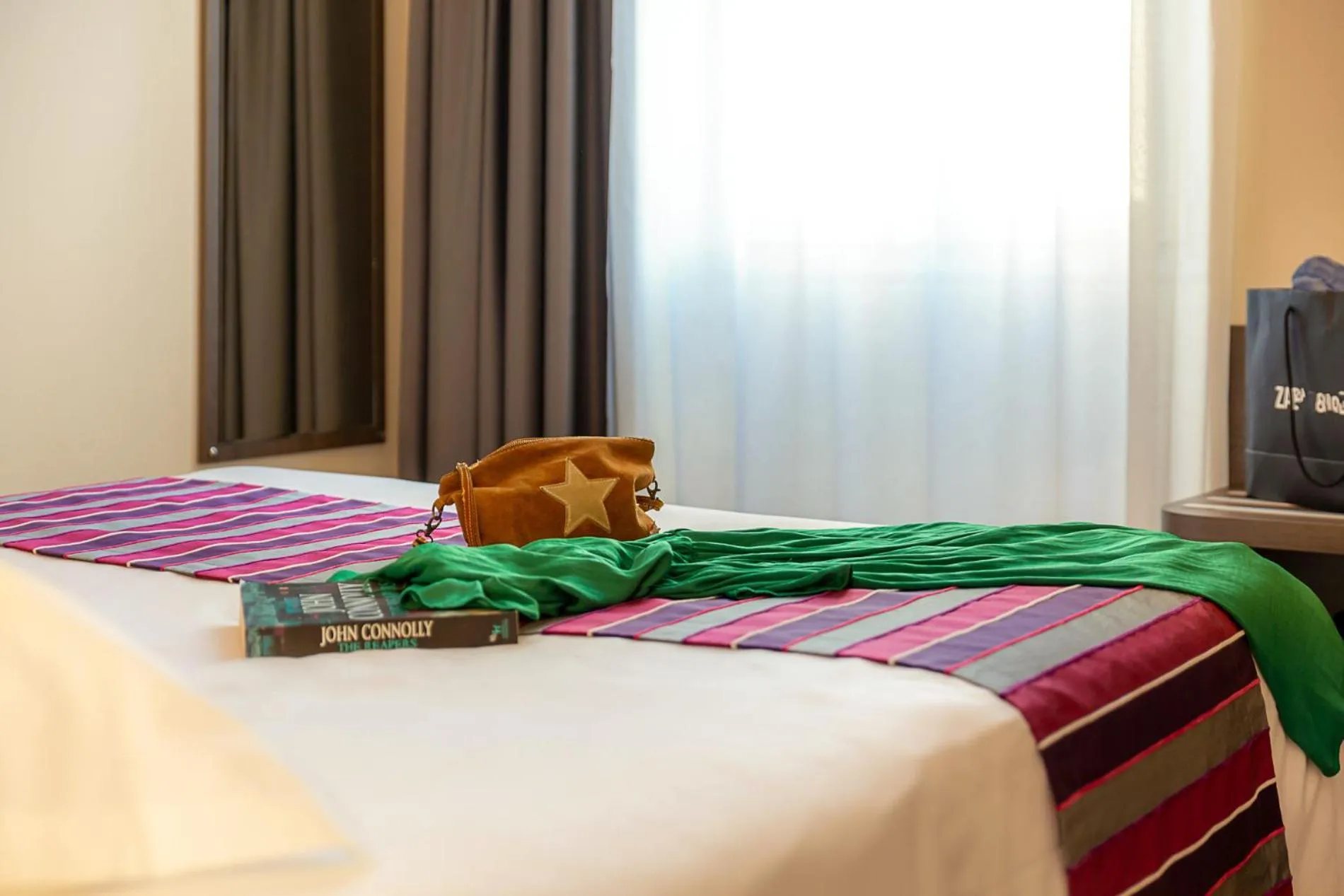 Comfort Double Room in Hotel Terminus Saint-Charles