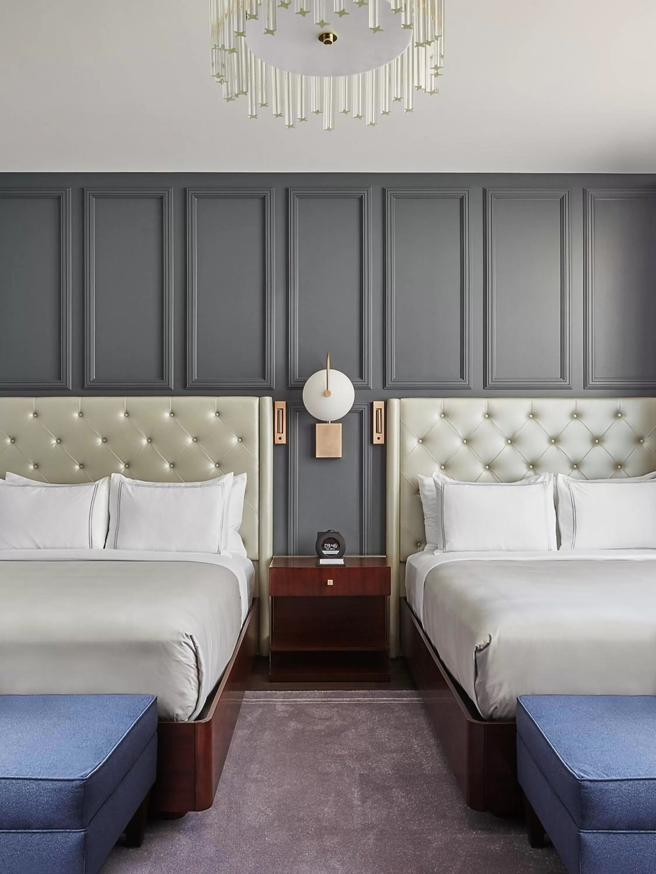 Superior Queen Room with Two Queen Beds in The LaSalle Chicago, Autograph Collection