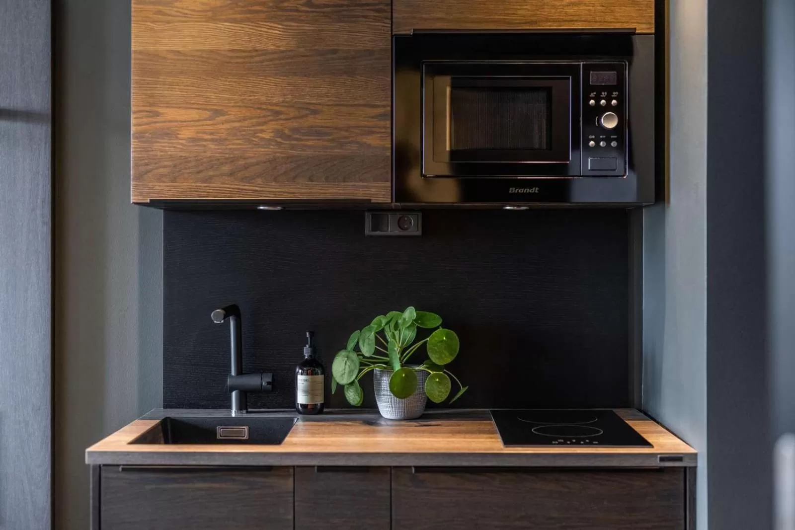 Studio in Peak 12 Hotel