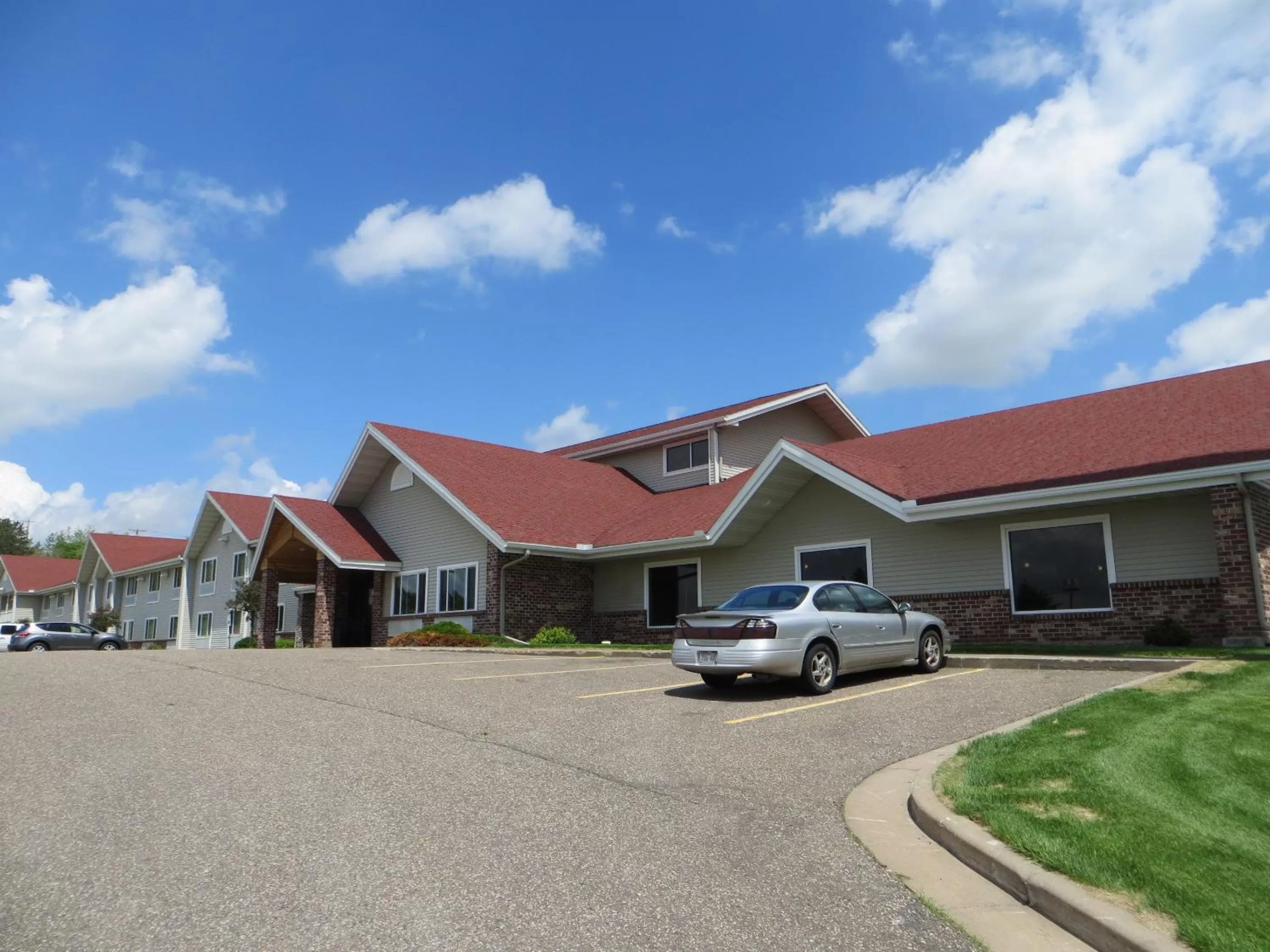 AmericInn by Wyndham Baldwin