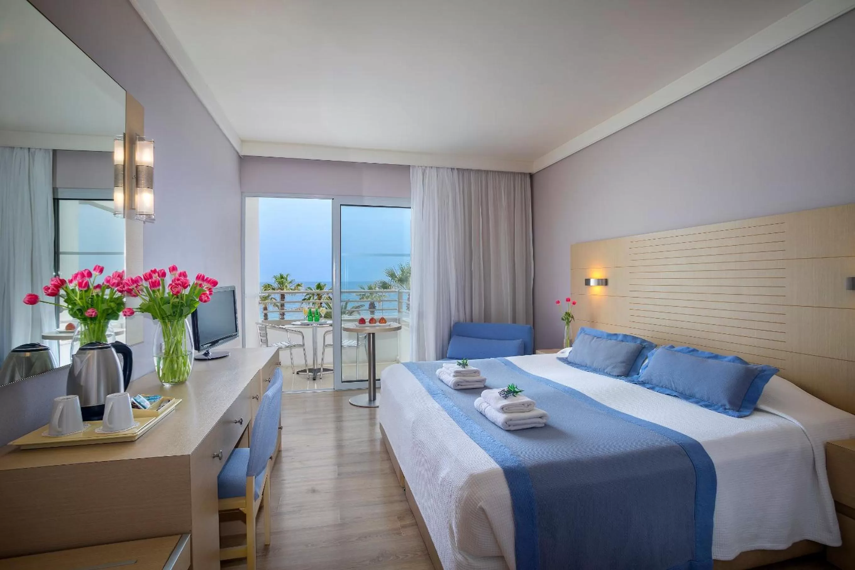 Double or Twin Room with Sea View - single occupancy in Louis Ledra Beach