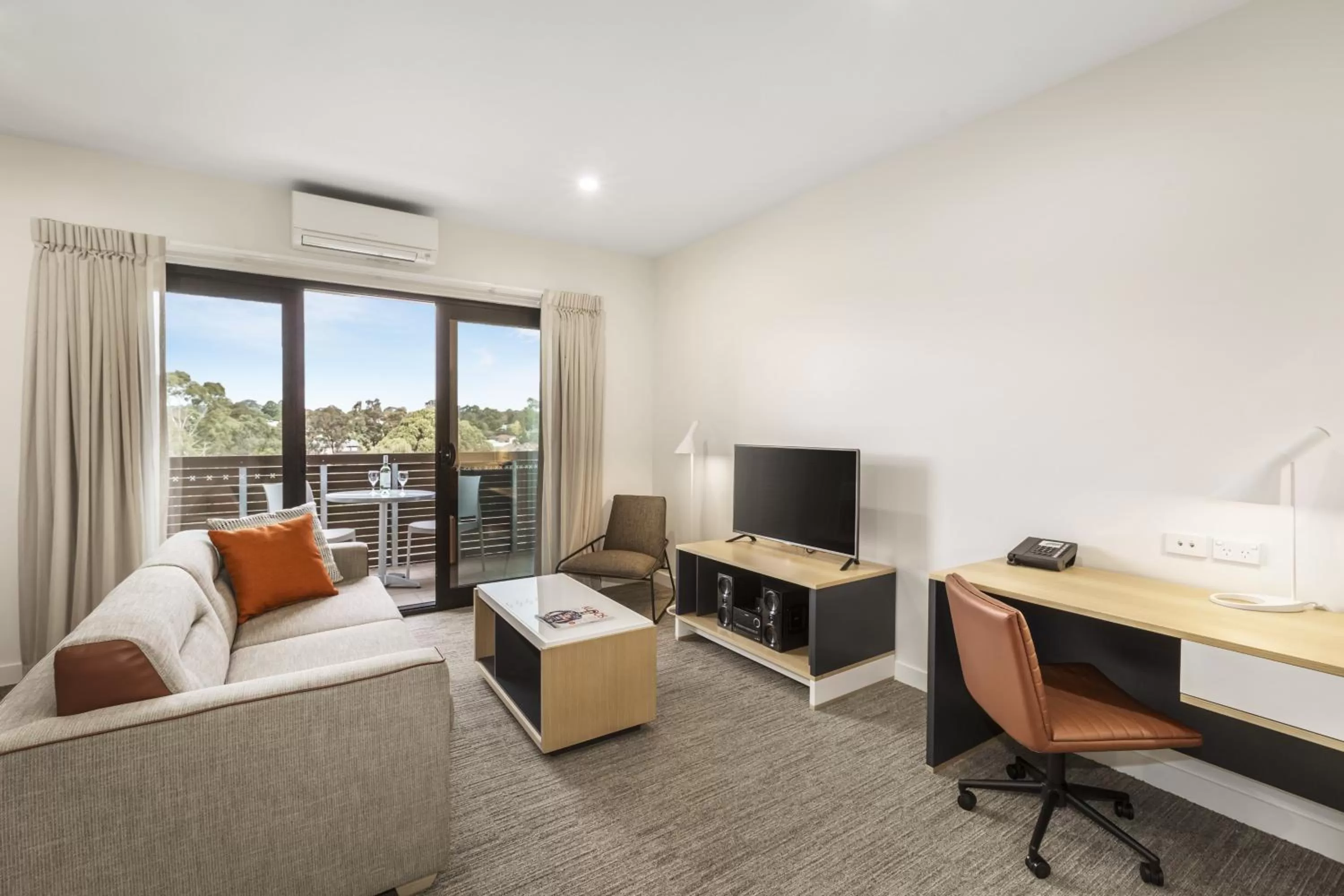 Living room, Bed in Quest Nowra