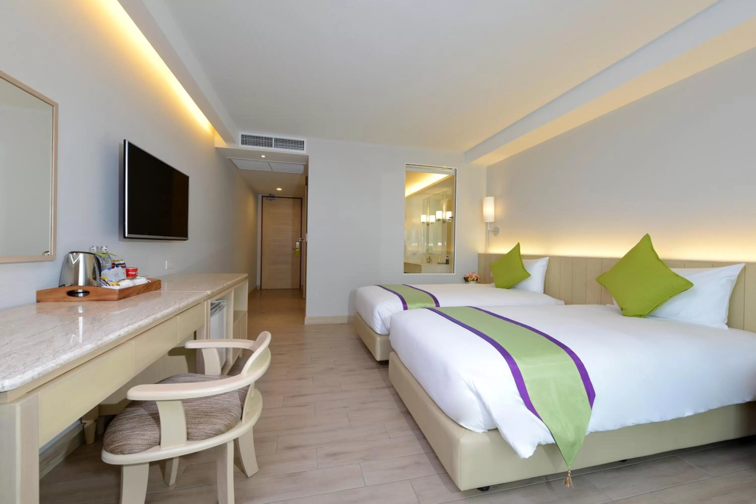 Superior Twin Room in Hisea Huahin Hotel