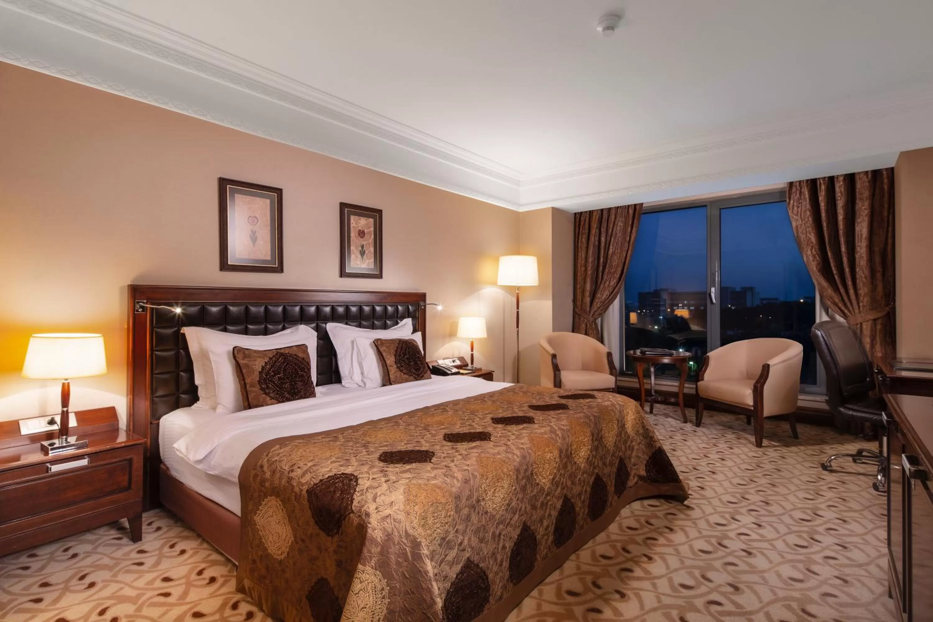 Standard King Room - Lounge Access in Crowne Plaza Istanbul Asia by IHG