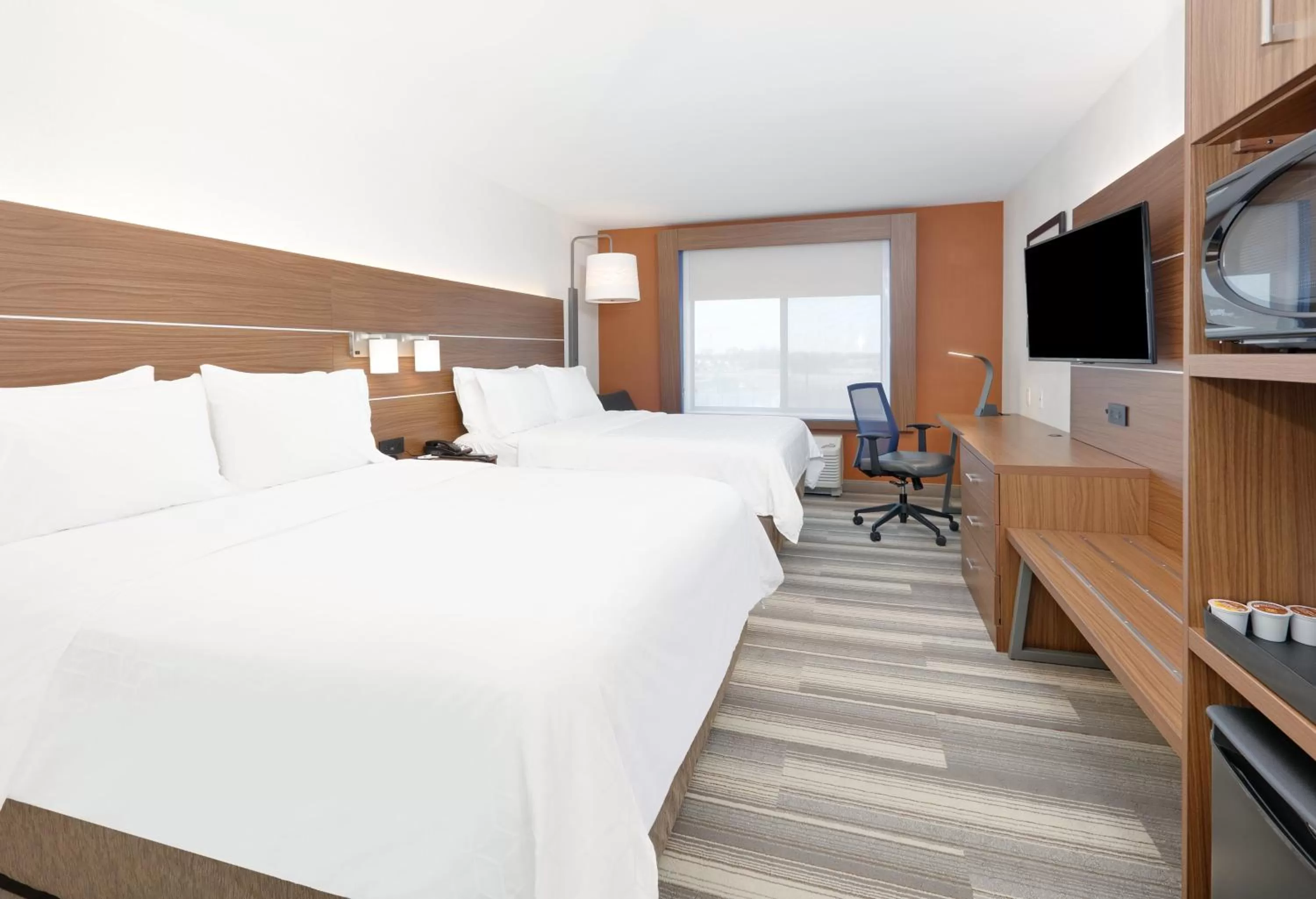 Standard Room with Two Queen Beds in Holiday Inn Express & Suites Mitchell by IHG