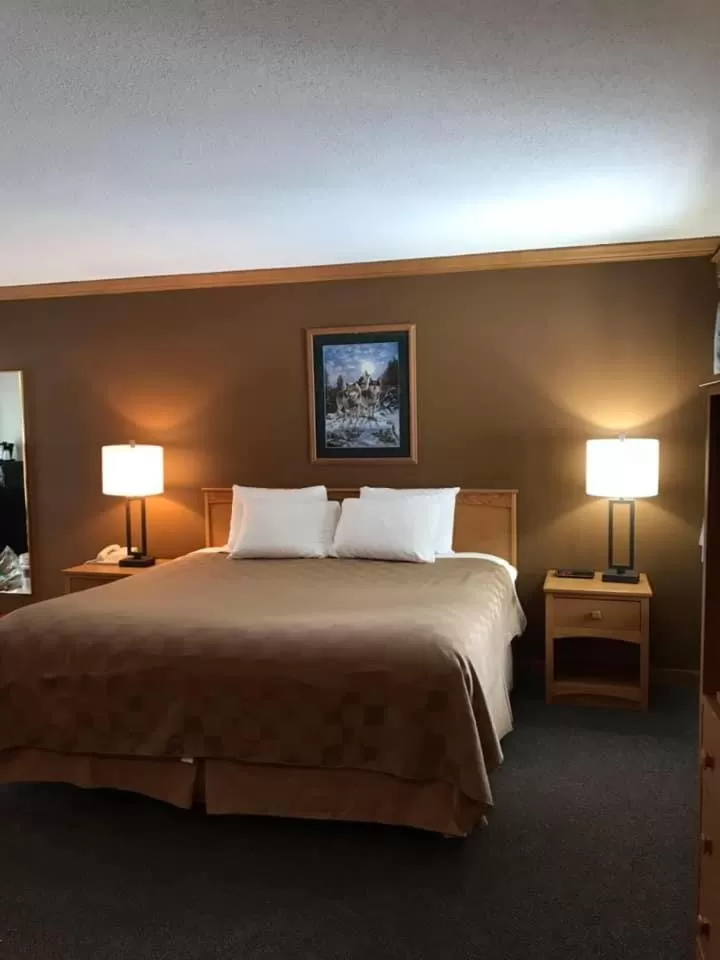 Deluxe Single Room in Centerstone Resort Lake-Aire