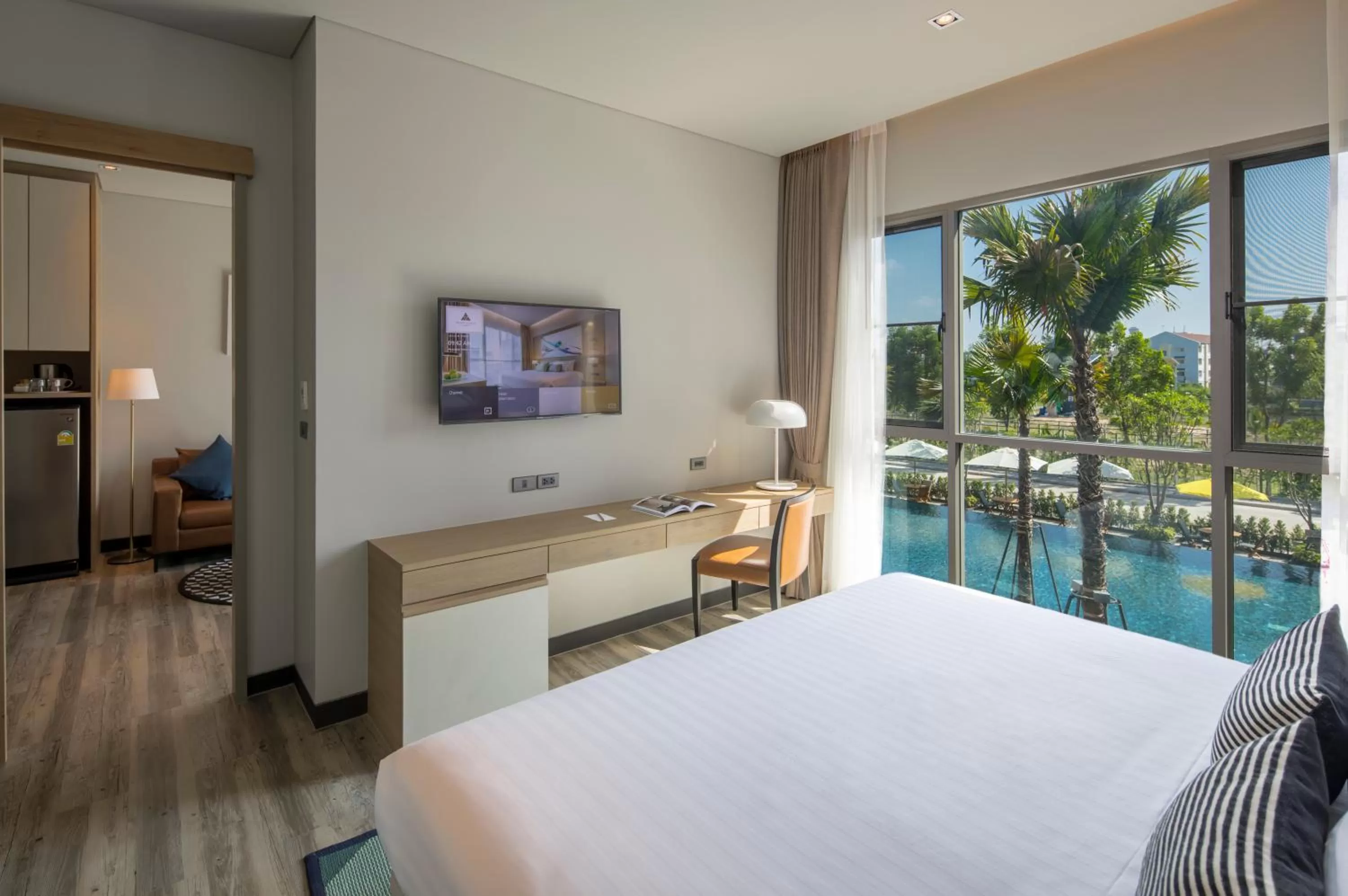 King Room with Pool View in AisanA Hotel Korat