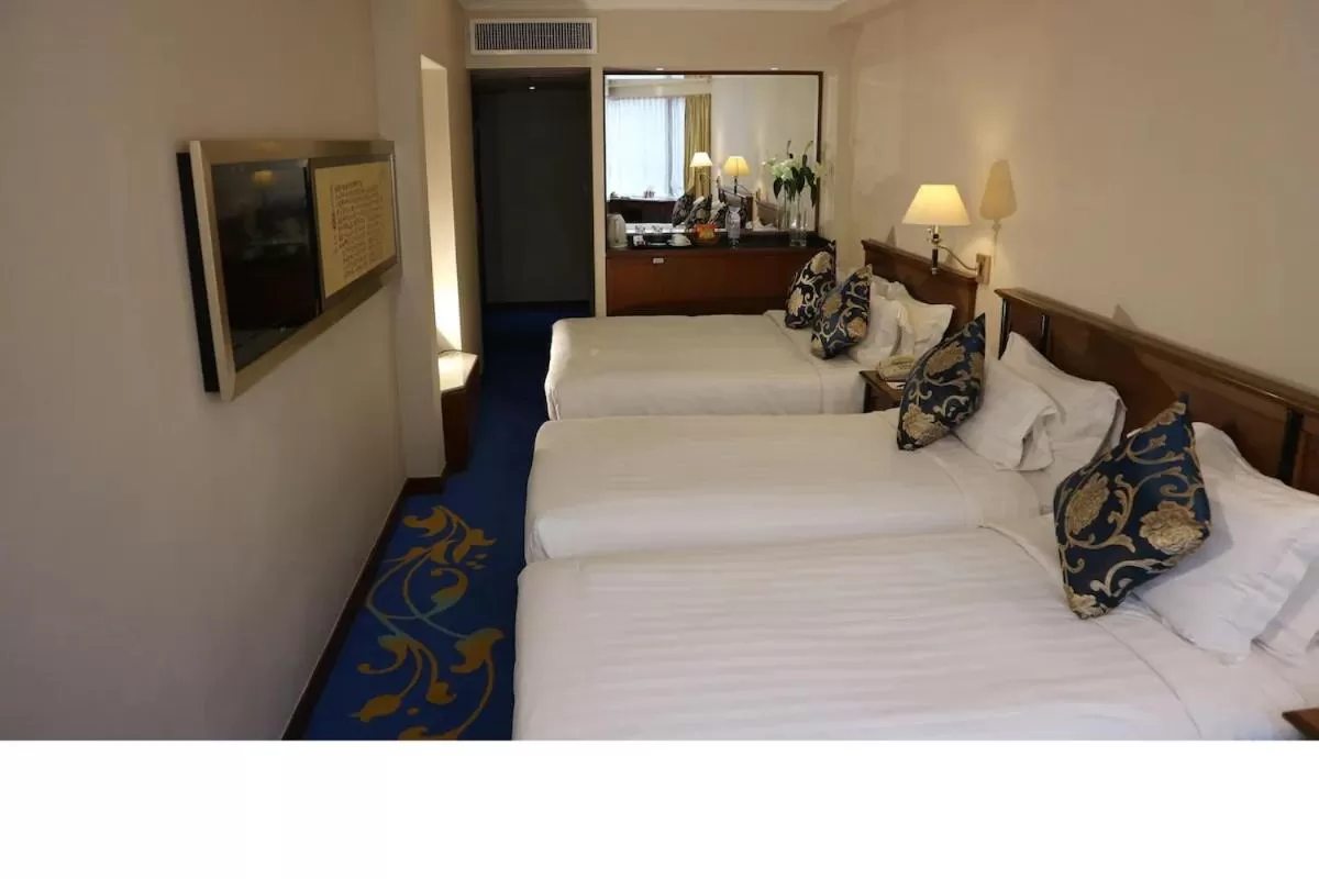 Non Smoking - City View Family Room with Three Single bed in The Kimberley Hotel