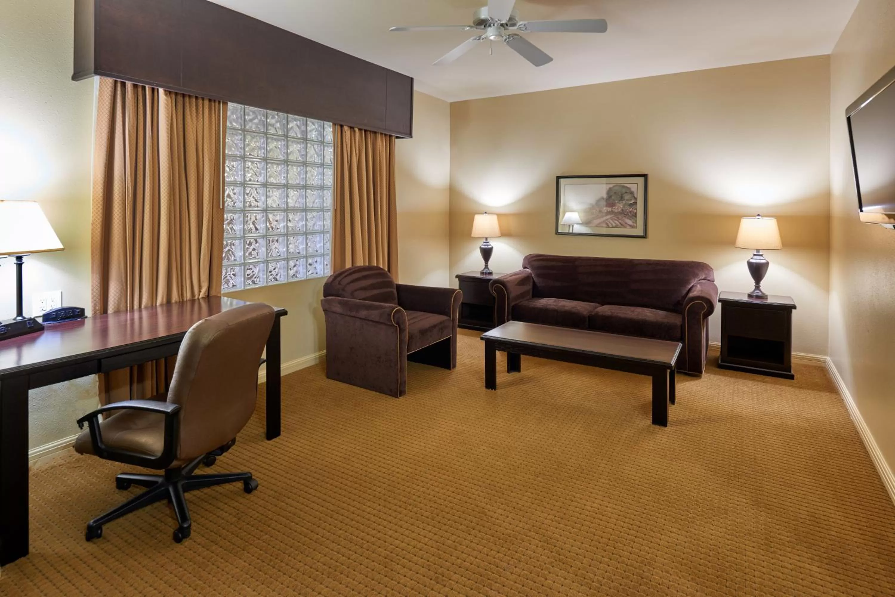 One-Bedroom King Suite with Sofa Bed - Non-Smoking in Radisson Hotel El Paso Airport