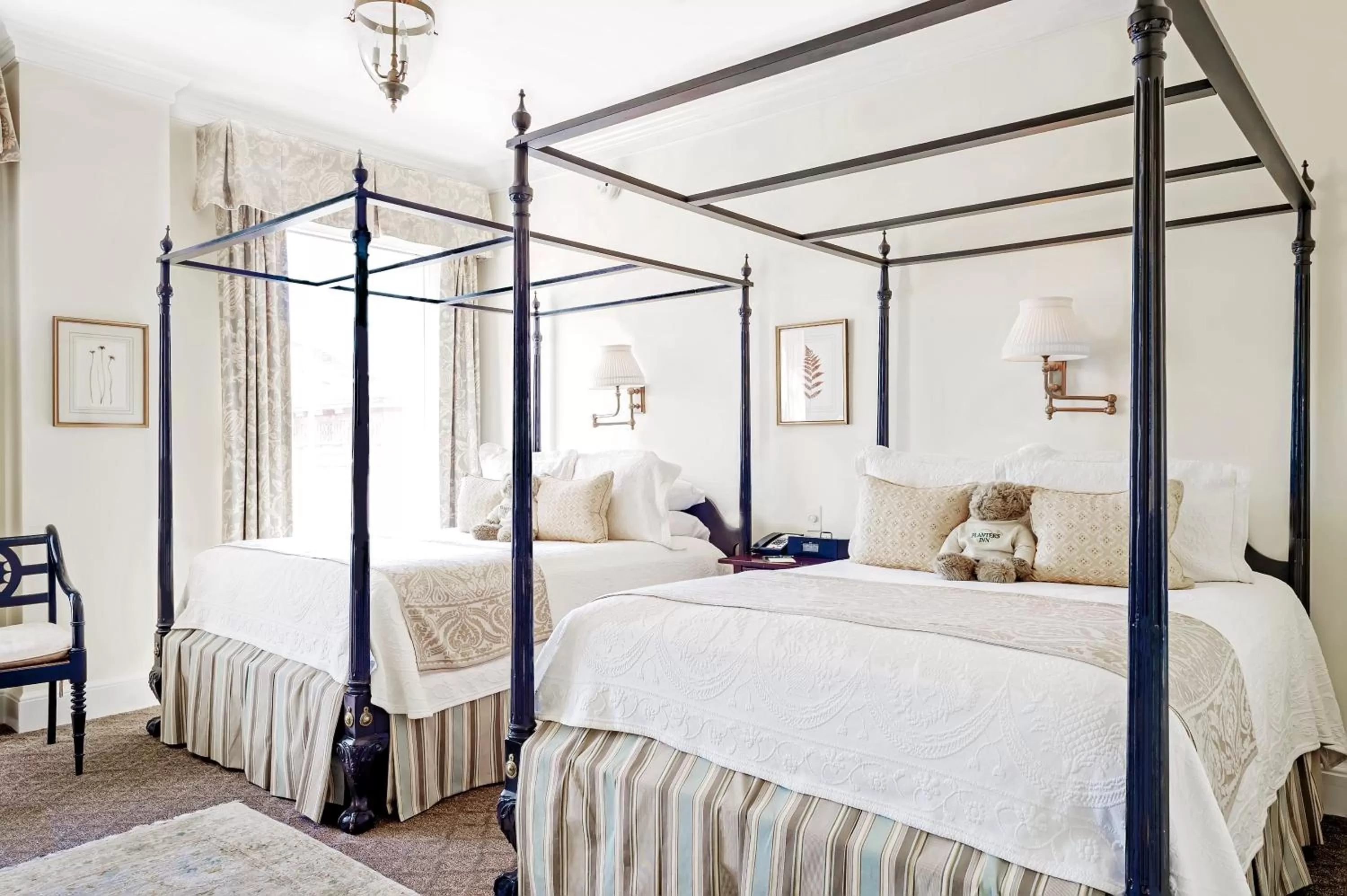 Double Queen in Planters Inn - Charleston