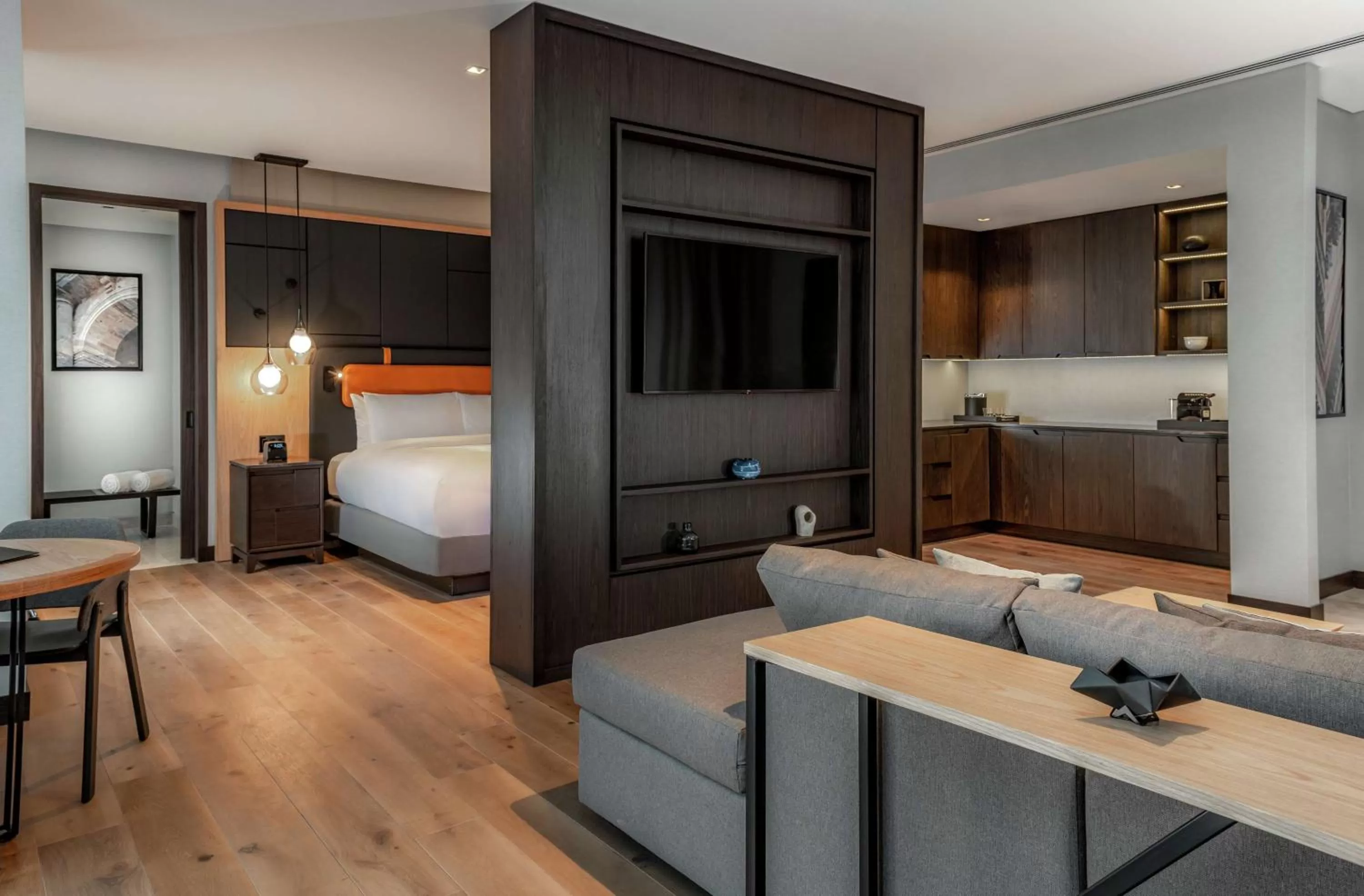 One-Bedroom King Suite in Hilton Guadalajara Midtown