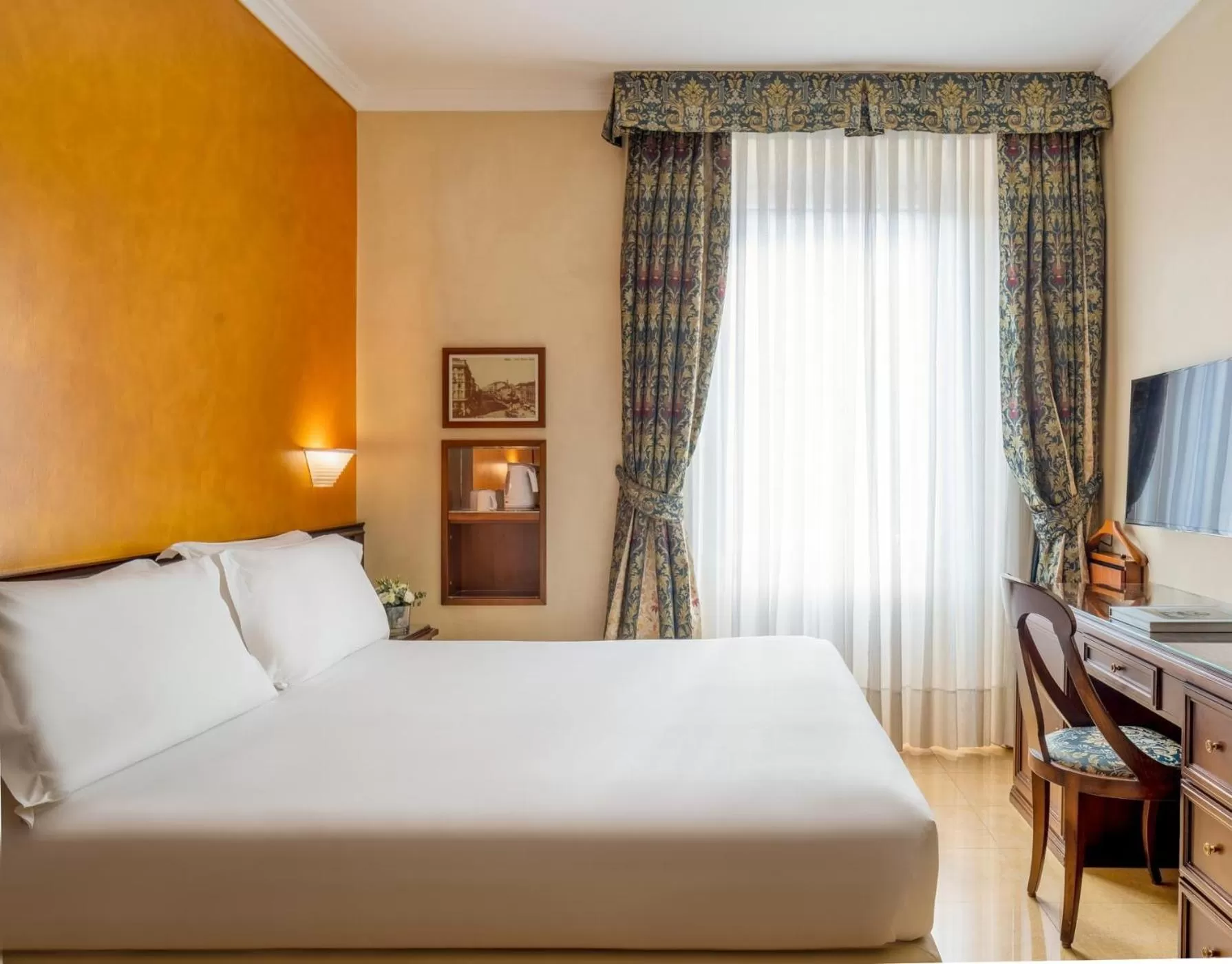 Executive Double Room in UNA Hotels Galles Milano