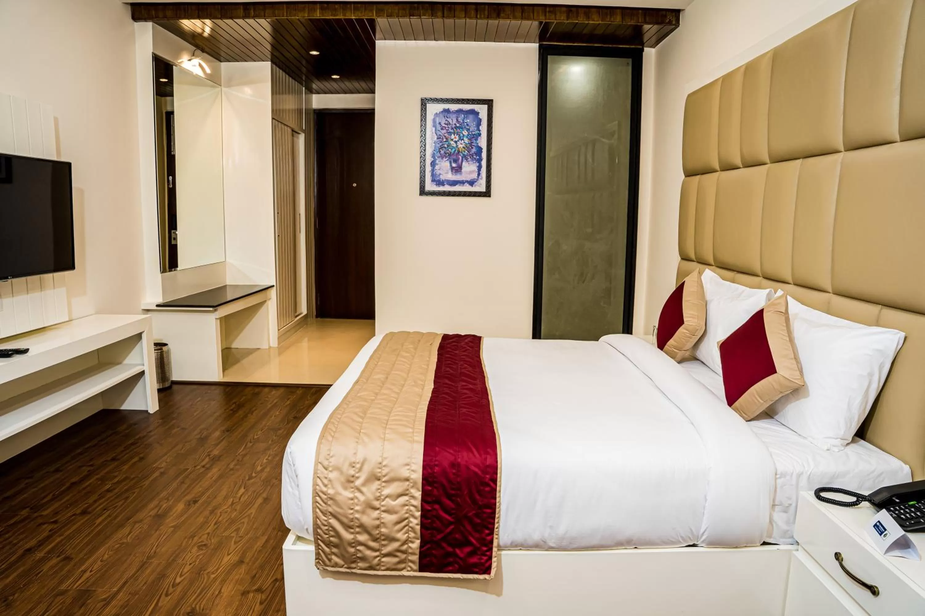 Deluxe Room in Best Western Dalhousie