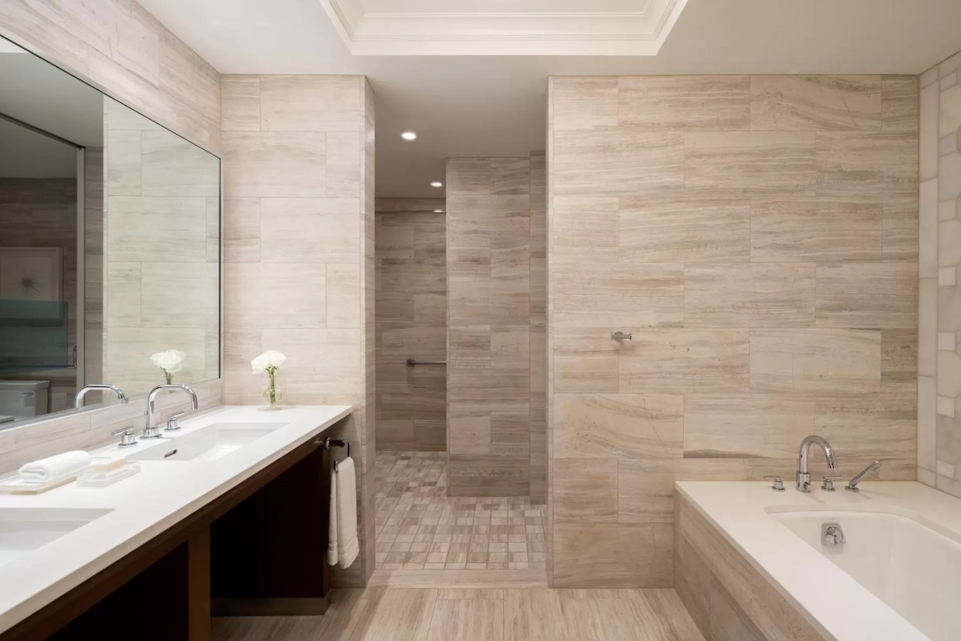 Golden Oak View King - Disability Accessible in Four Seasons Resort Orlando at Walt Disney World Resort