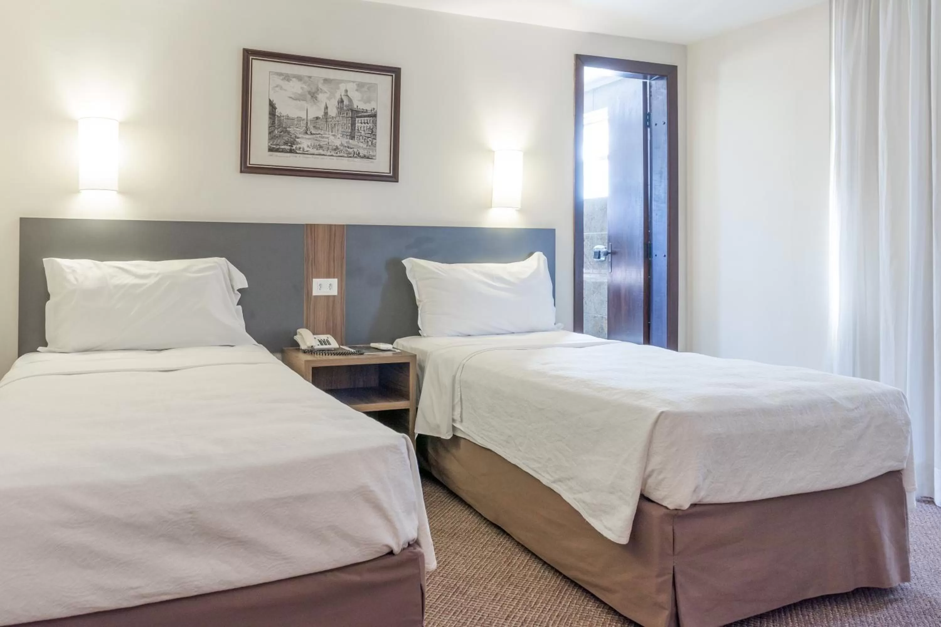 Twin Room in Lancaster Hotel by Castelo Itaipava