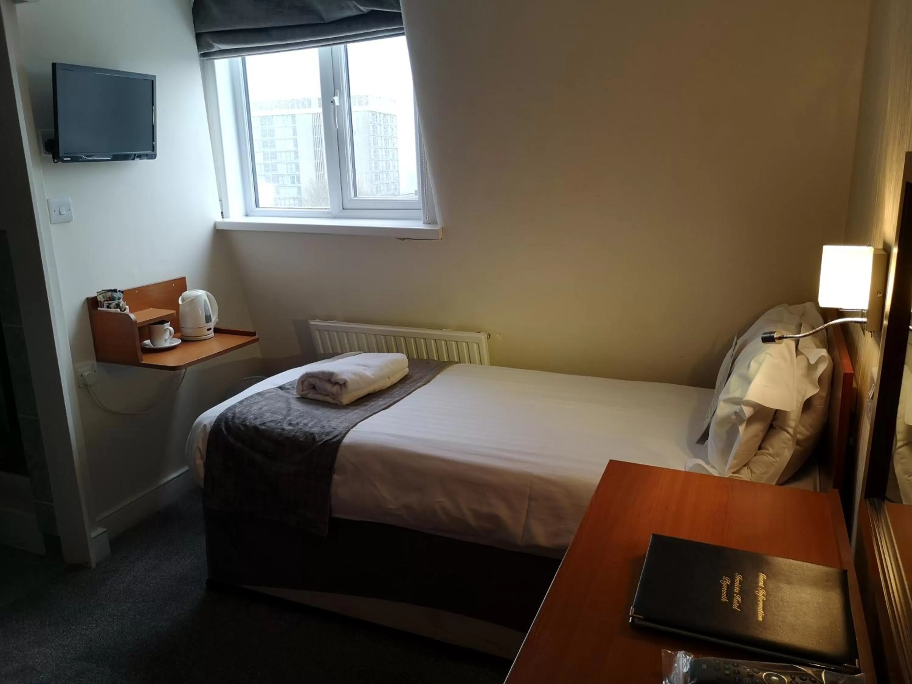 3rd floor Single in Invicta Hotel Plymouth