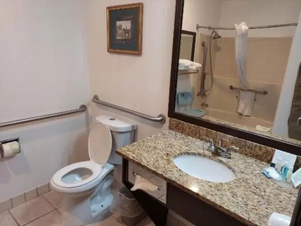 Queen Room with Two Queen Beds - Accessible/Non-Smoking  in Quality Inn Post Falls - Coeur d'Alene