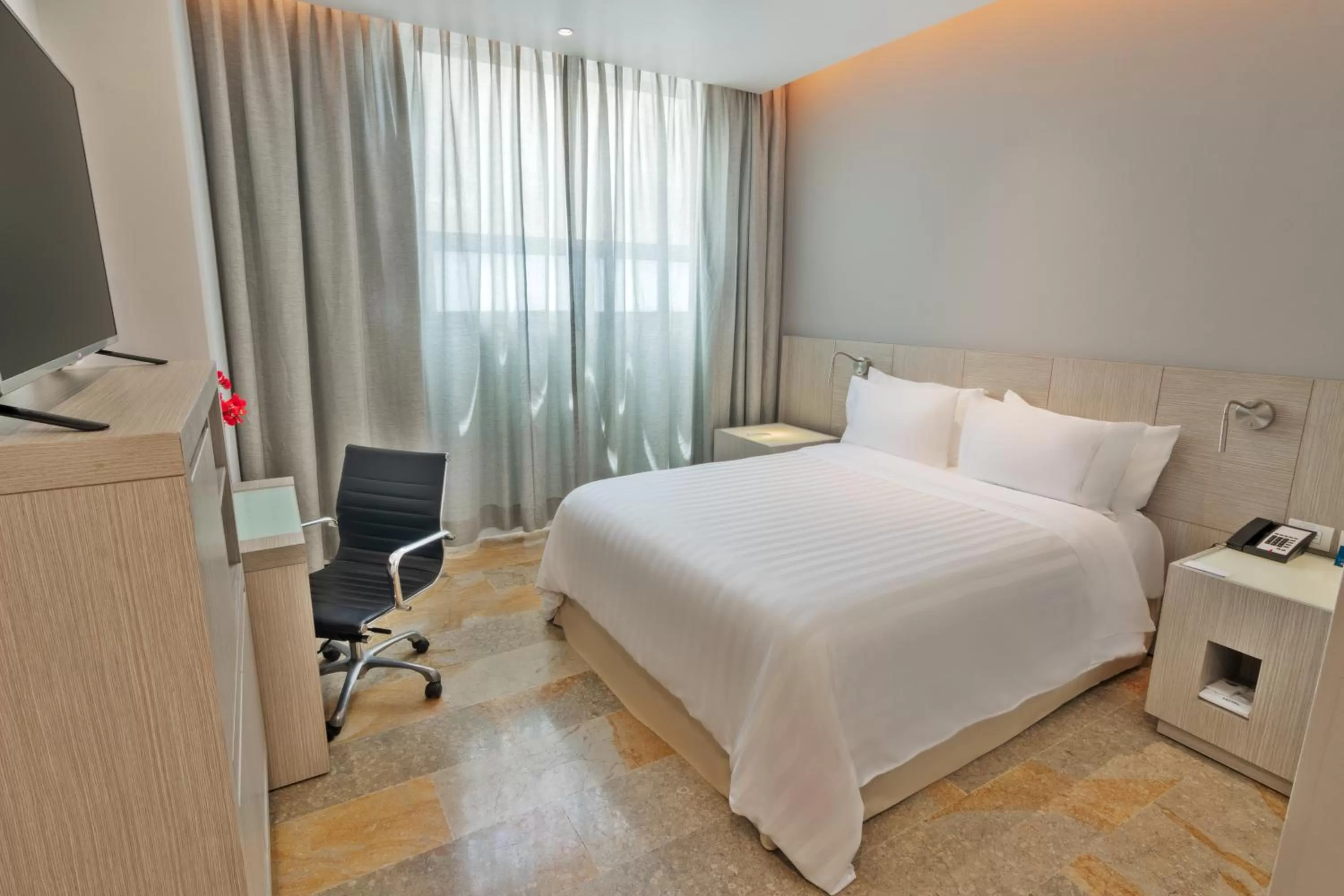 Deluxe Double Room in GHL Hotel Monteria