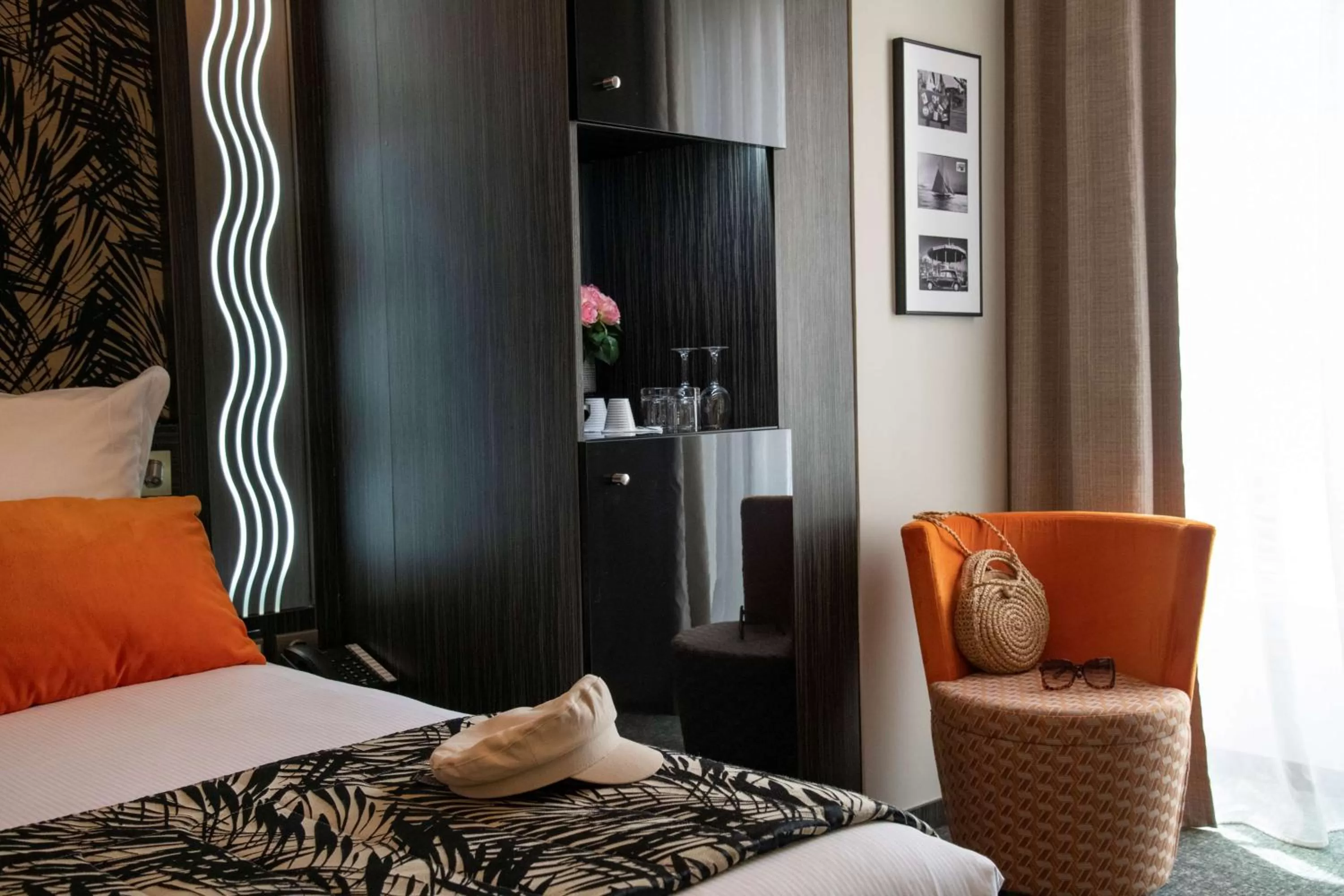 Superior Twin Room with Balneo in BW Premier Collection Mondial