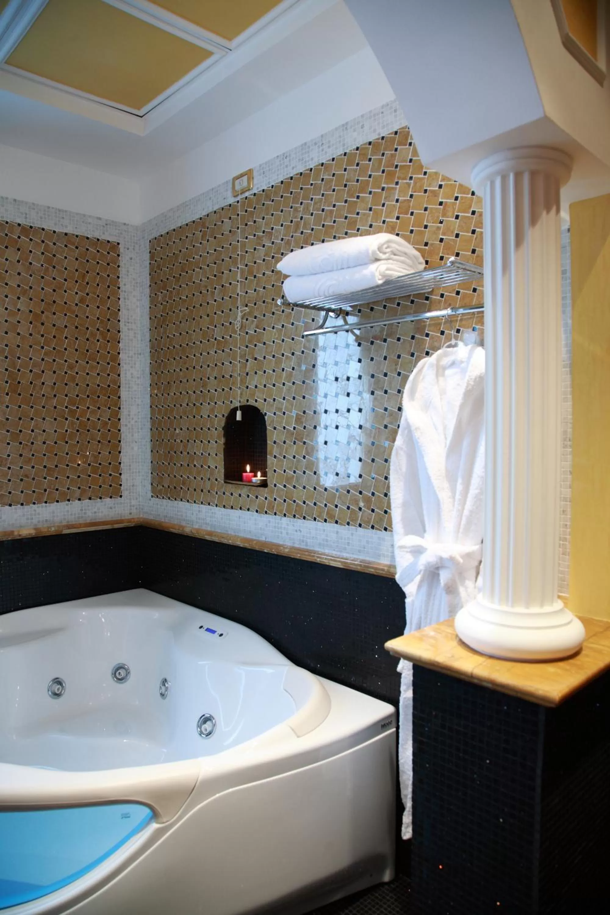 Suite in Grand Hotel Vanvitelli