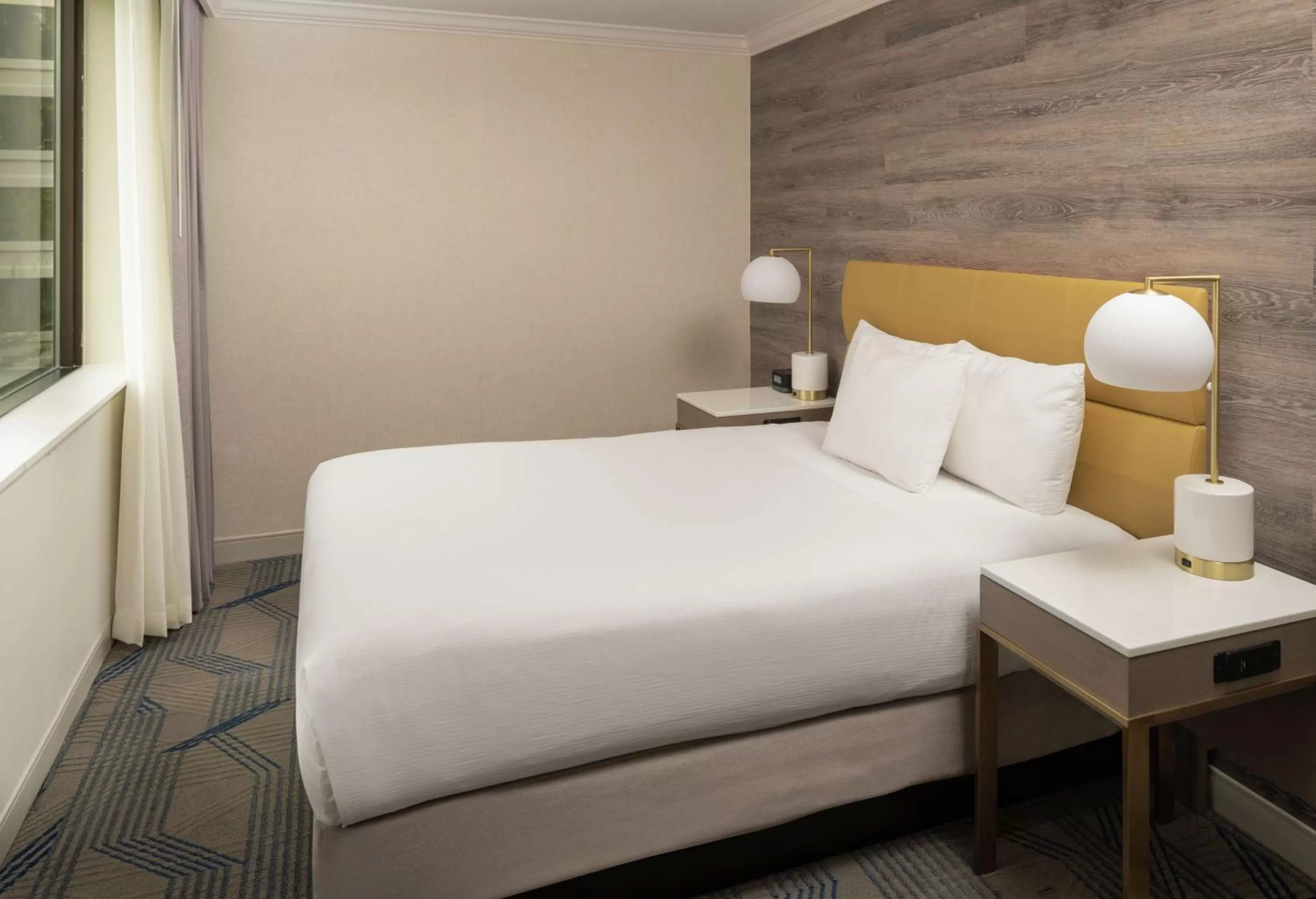 Queen Room in Hilton Durham near Duke University