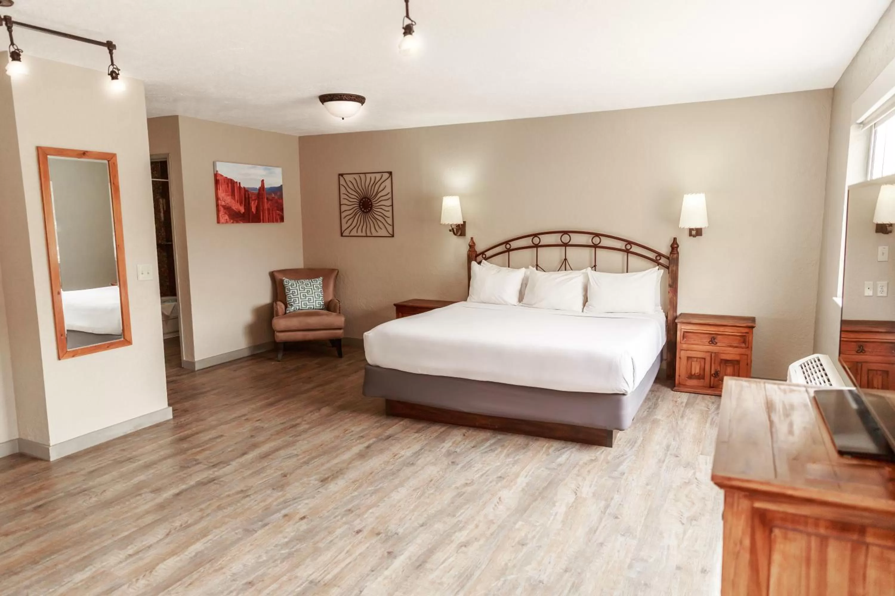 Family Room in Aarchway Inn