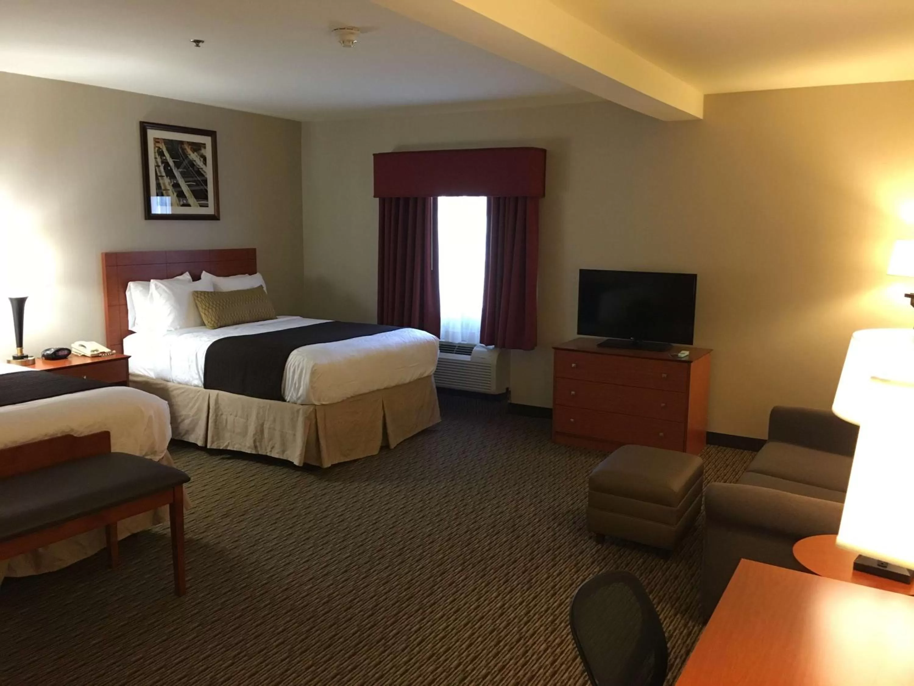 Deluxe Queen Room with two Queen Bed - Non Smoking in Best Western Plus Arrowhead Hotel