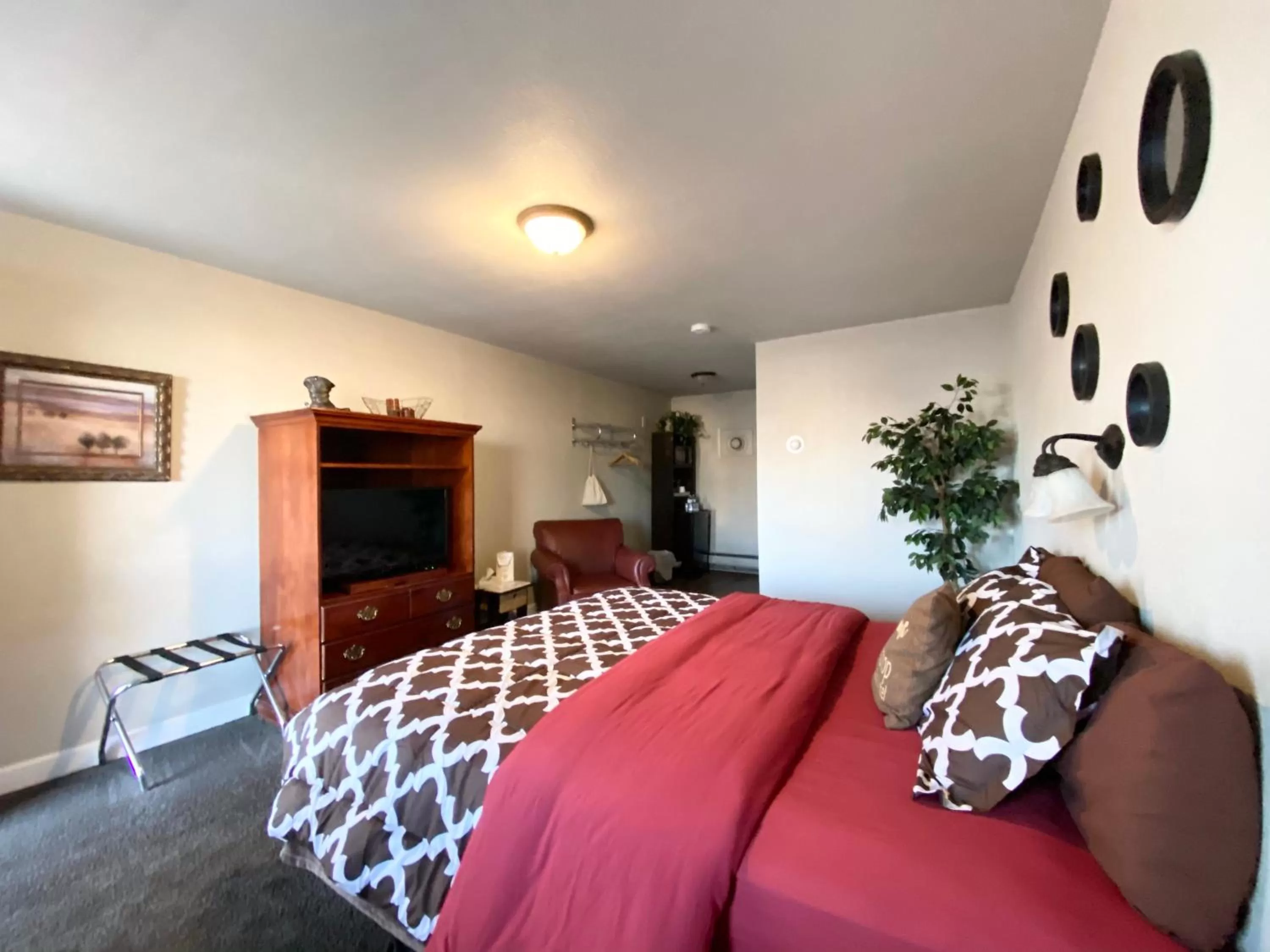 King Room - Disability Access in Roundtop Mountain Vista - Cabins and Motel