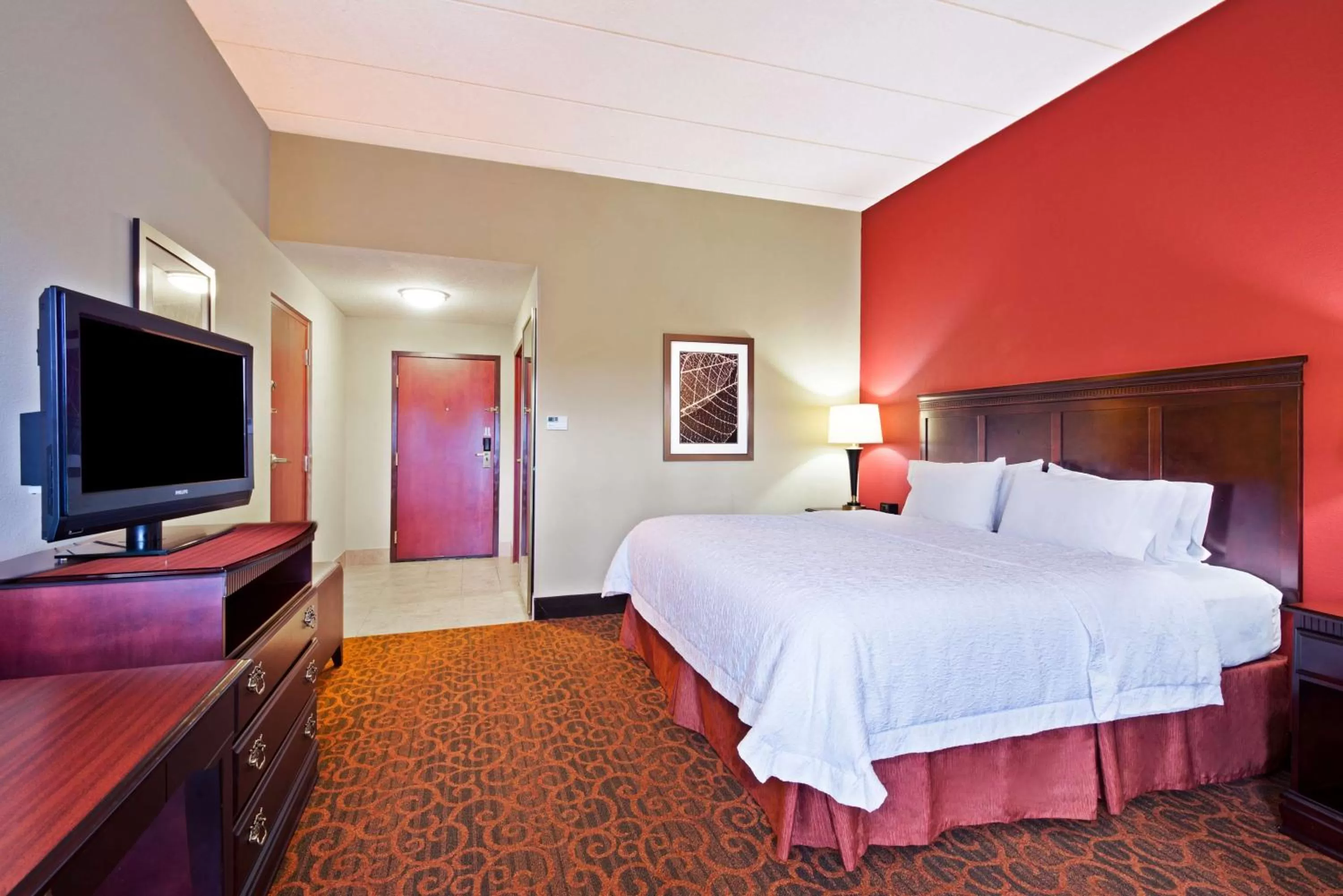King Room in Hampton Inn Winfield Teays Valley