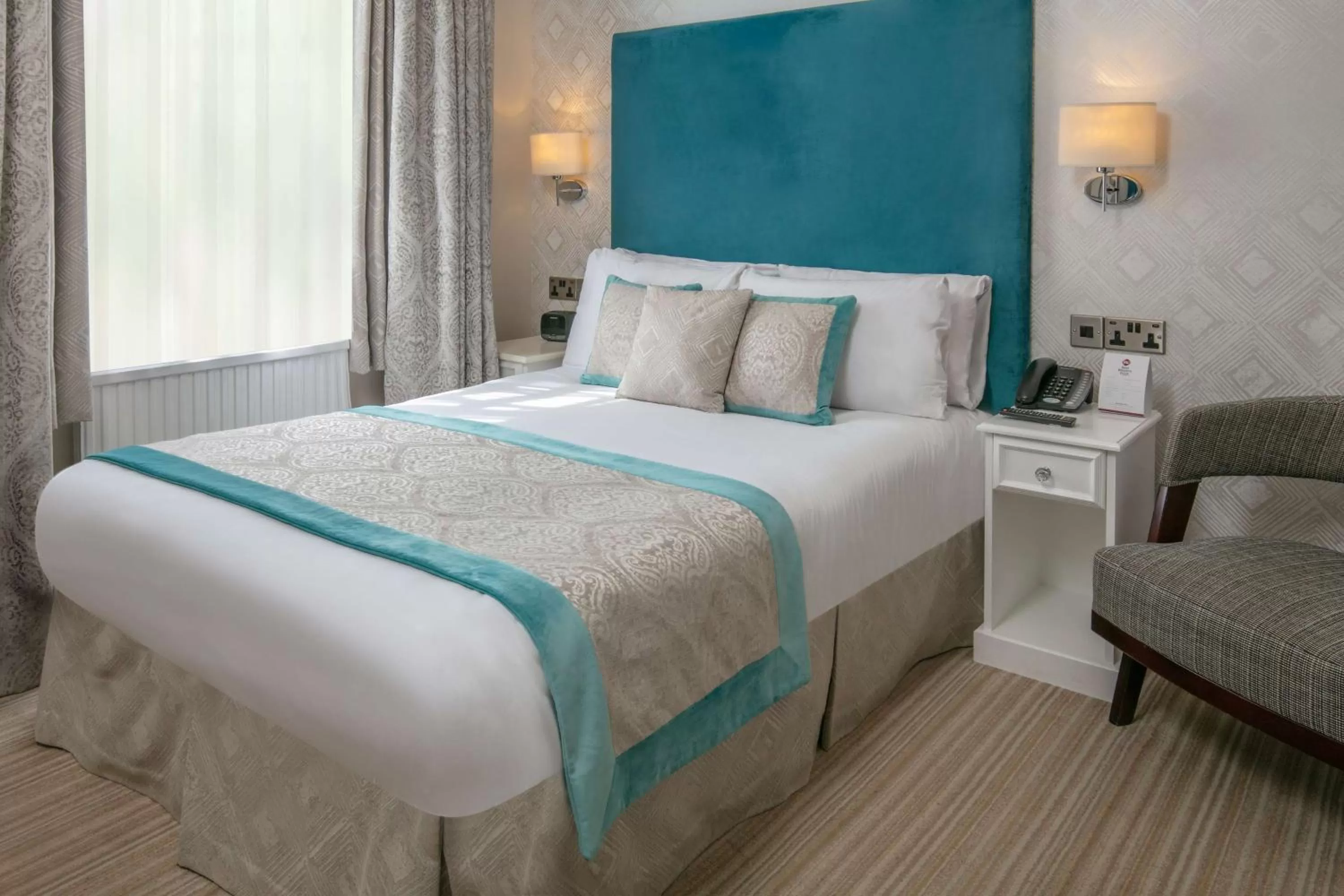 Cozy Double Room in Burlington Hotel, BW Premier Collection by Best Western