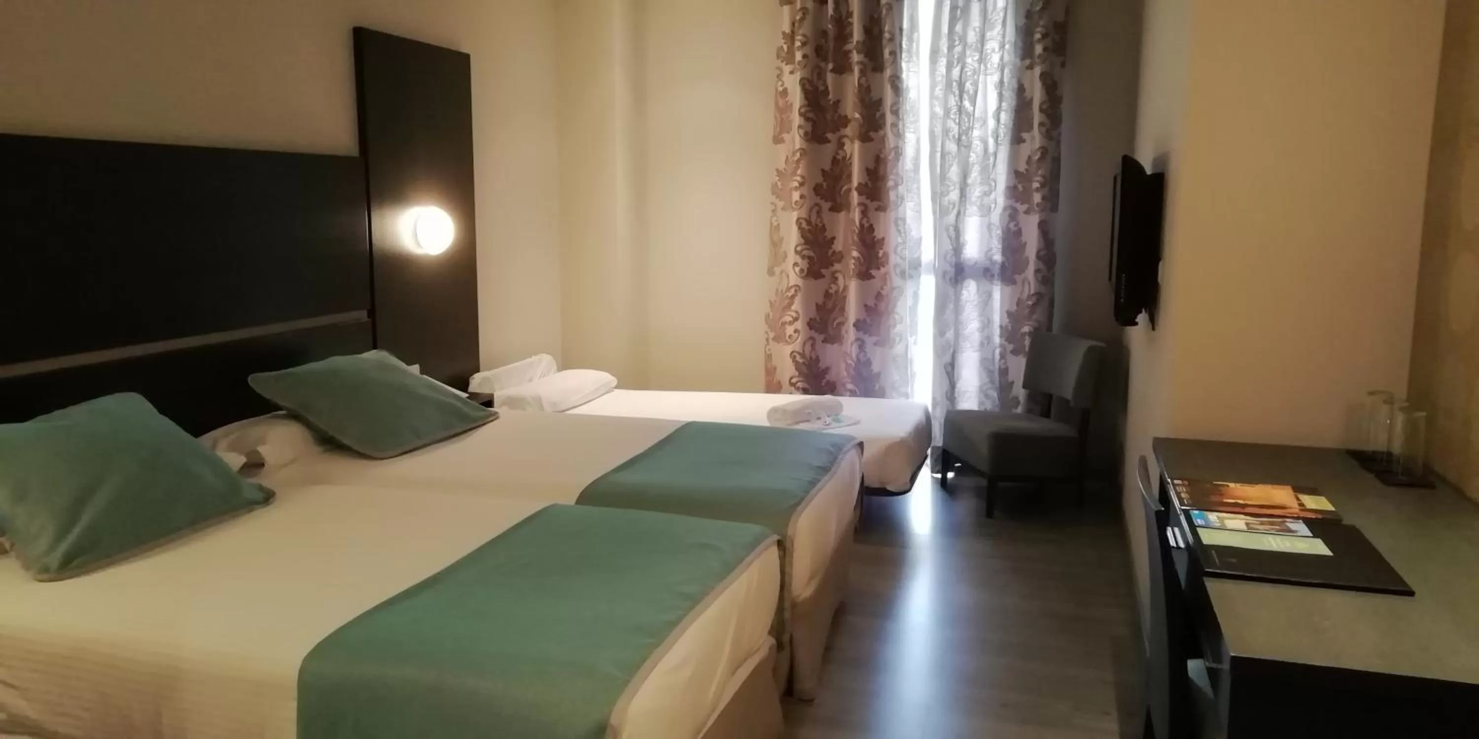 Double or Twin Room with Extra Bed (3 Adults) in Hotel Ciudad De Ponferrada