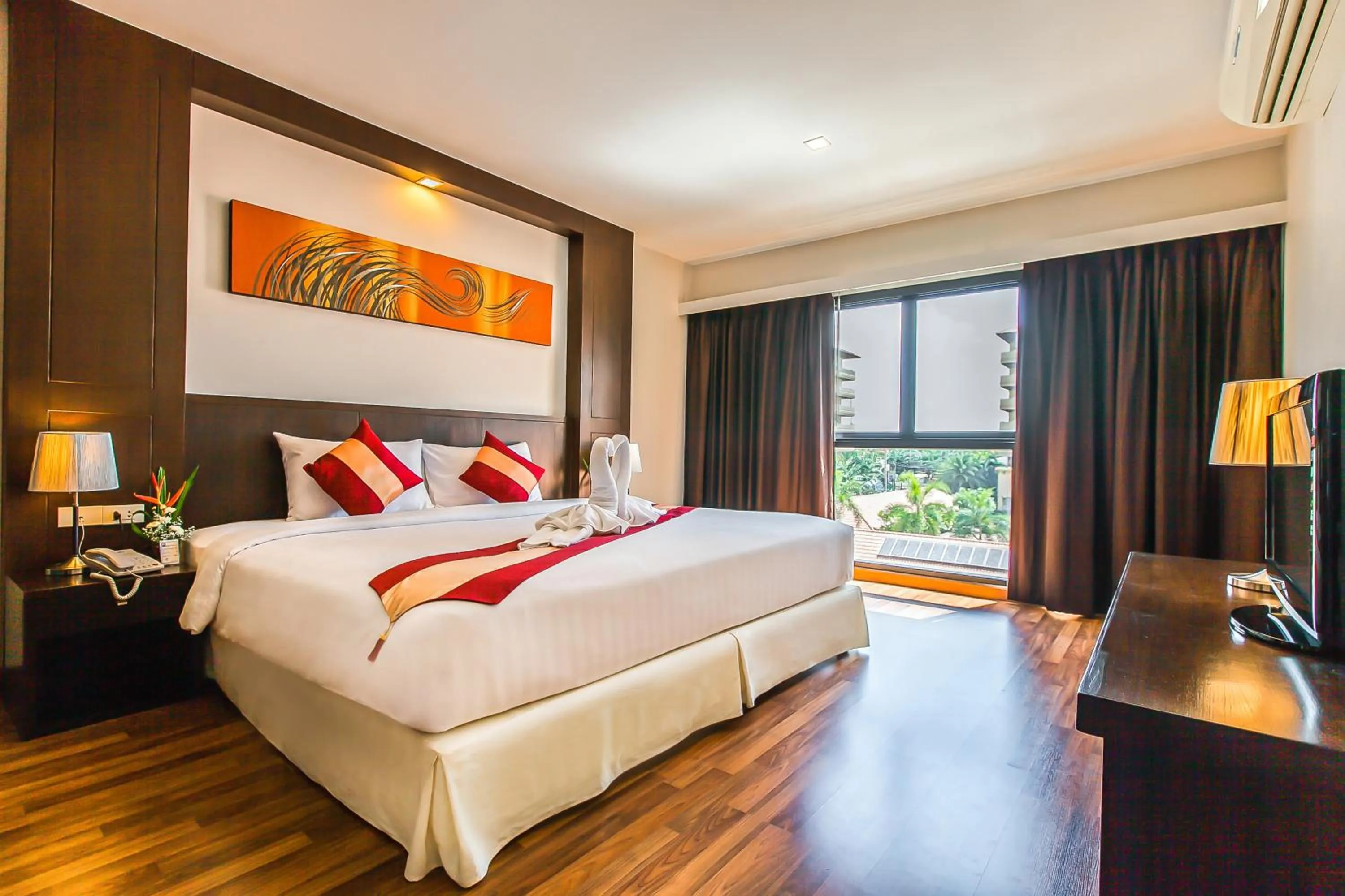 Grand Junior Suite in Fifth Pattaya Jomtien By Shiwalai Int