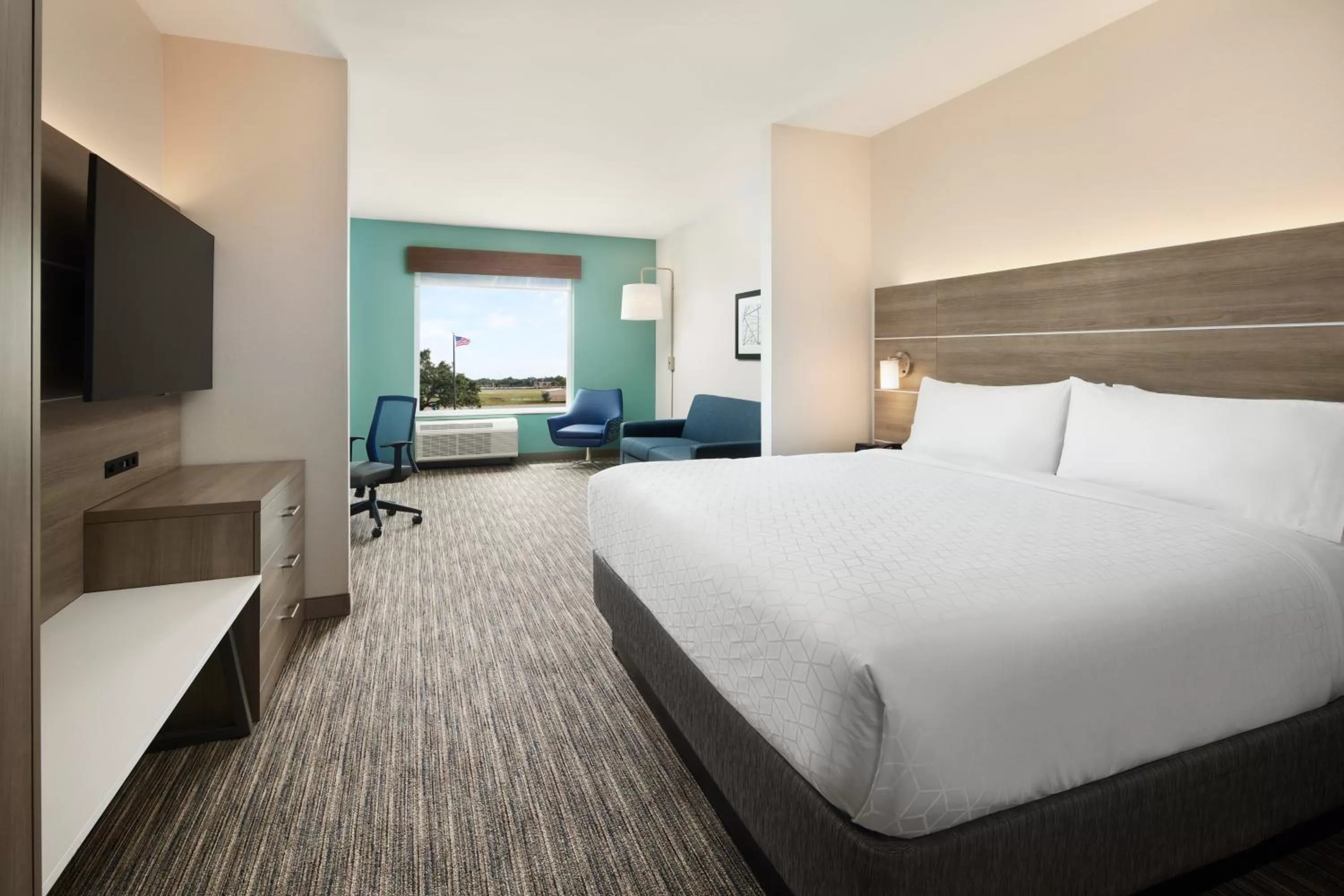 Suite - Hearing Accessible - Non-Smoking in Holiday Inn Express & Suites Gulf Breeze - Pensacola Area by IHG